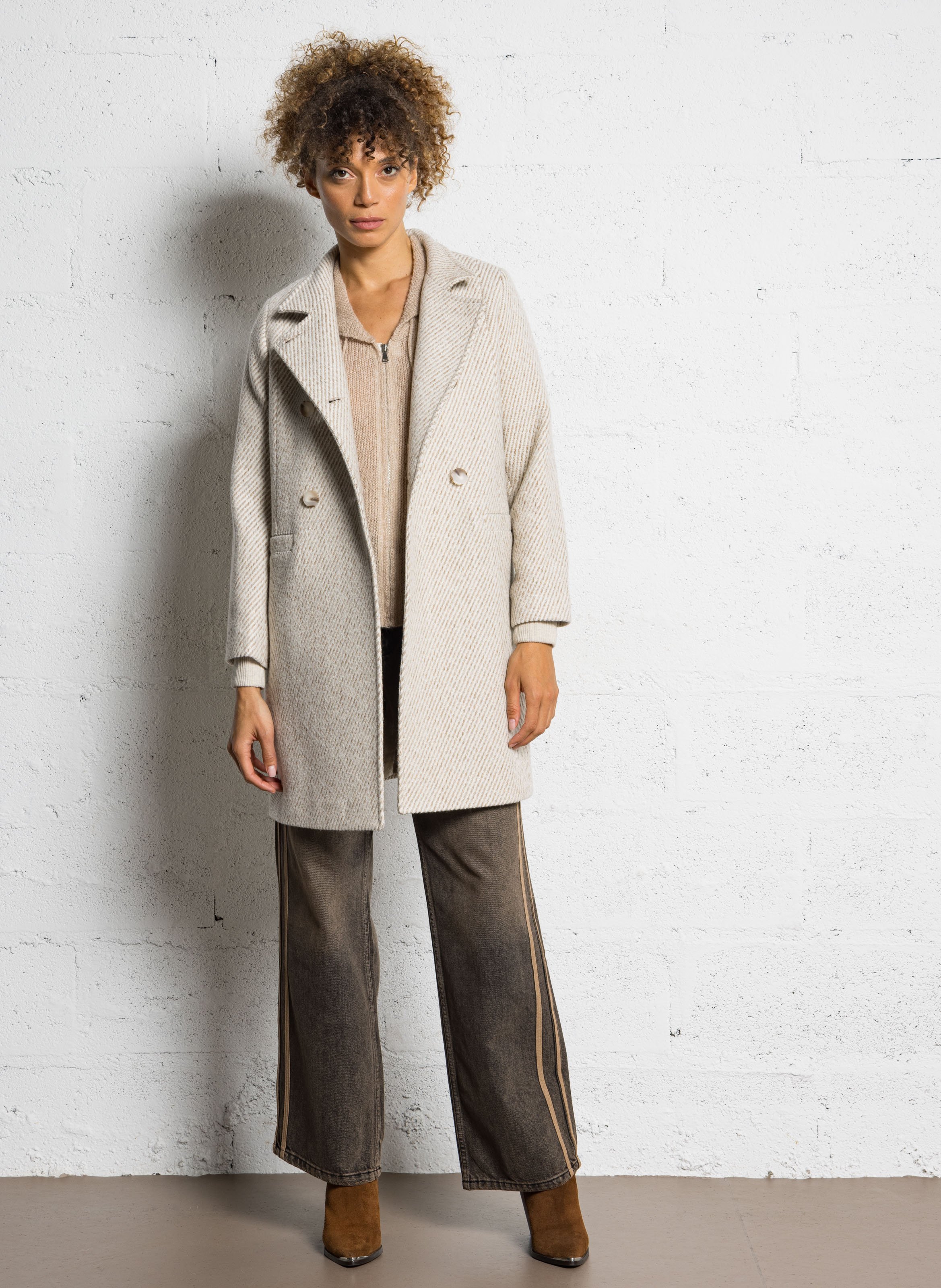 Alpaca wool coat  I CODE White