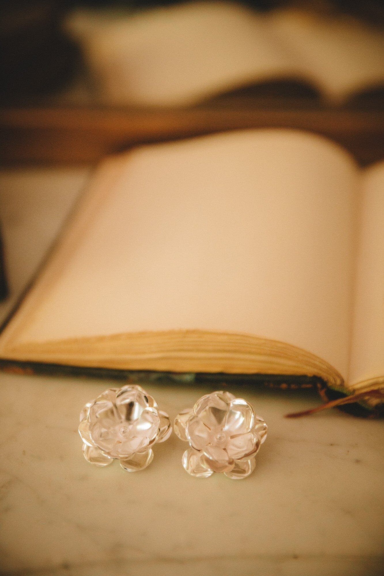 Maxi flower stud earrings in gold-plated 24K gold Silver