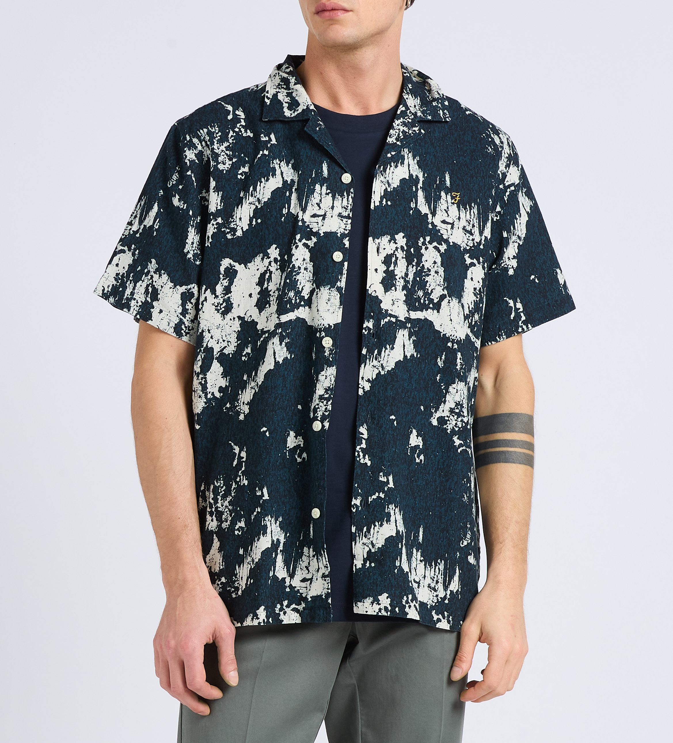 Printed cotton and linen shirt with Cuban collar FARAH Blue