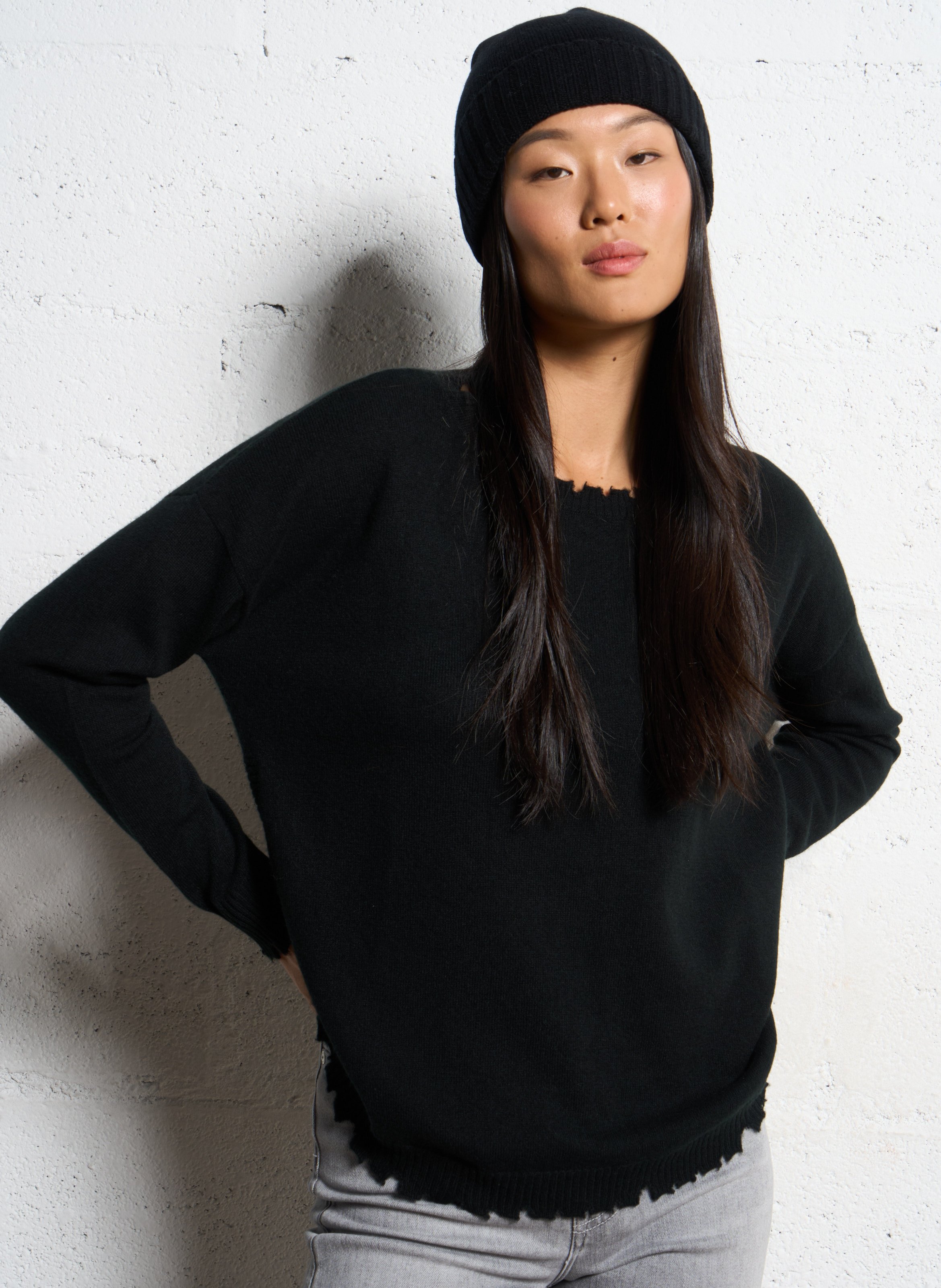 Pull oversize en cachemire maillé KUJTEN Noir