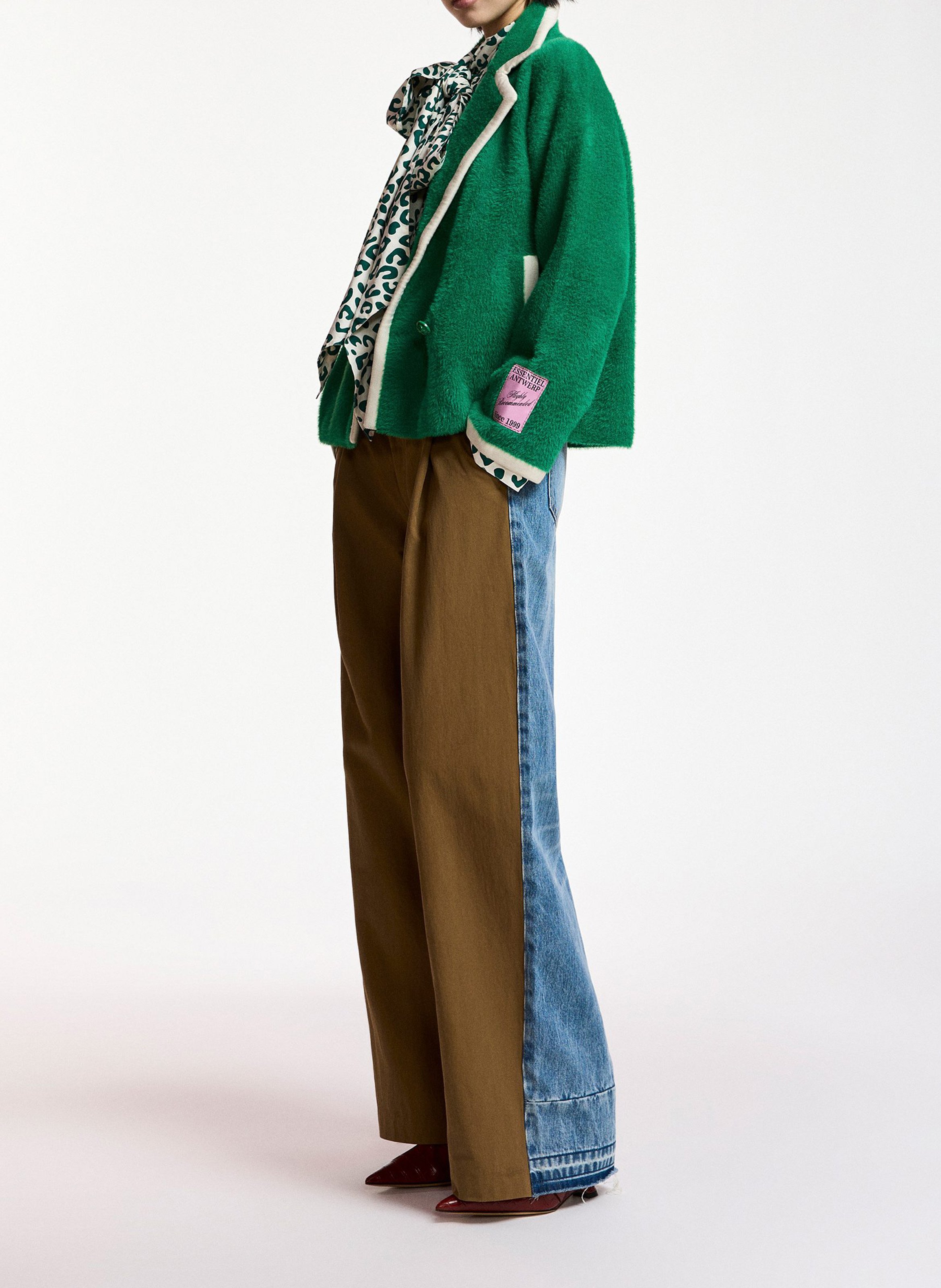 Gilet col tailleur ESSENTIEL ANTWERP Grun
