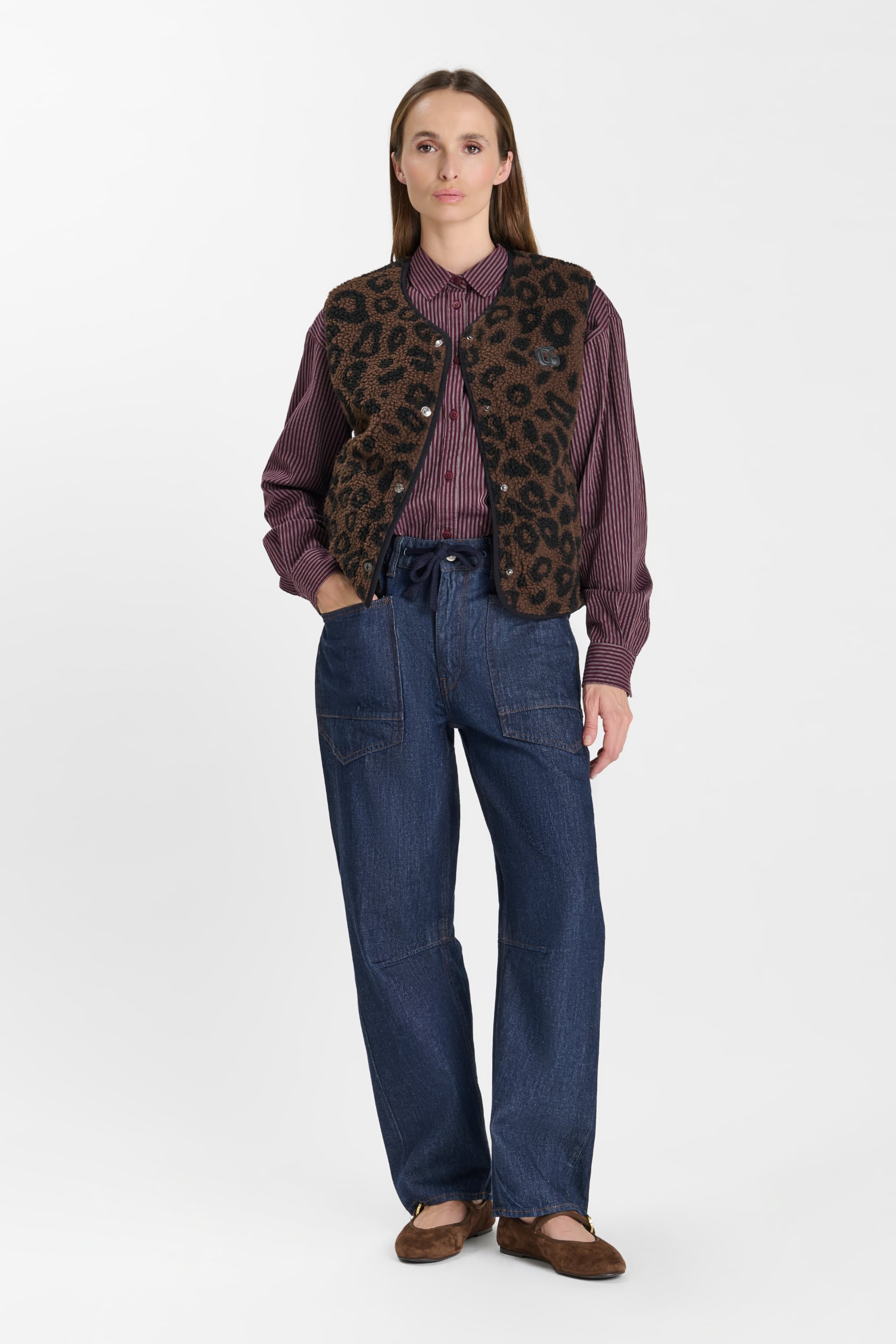 Sleeveless jacket by Sanry LE TEMPS DES CERISES Brown