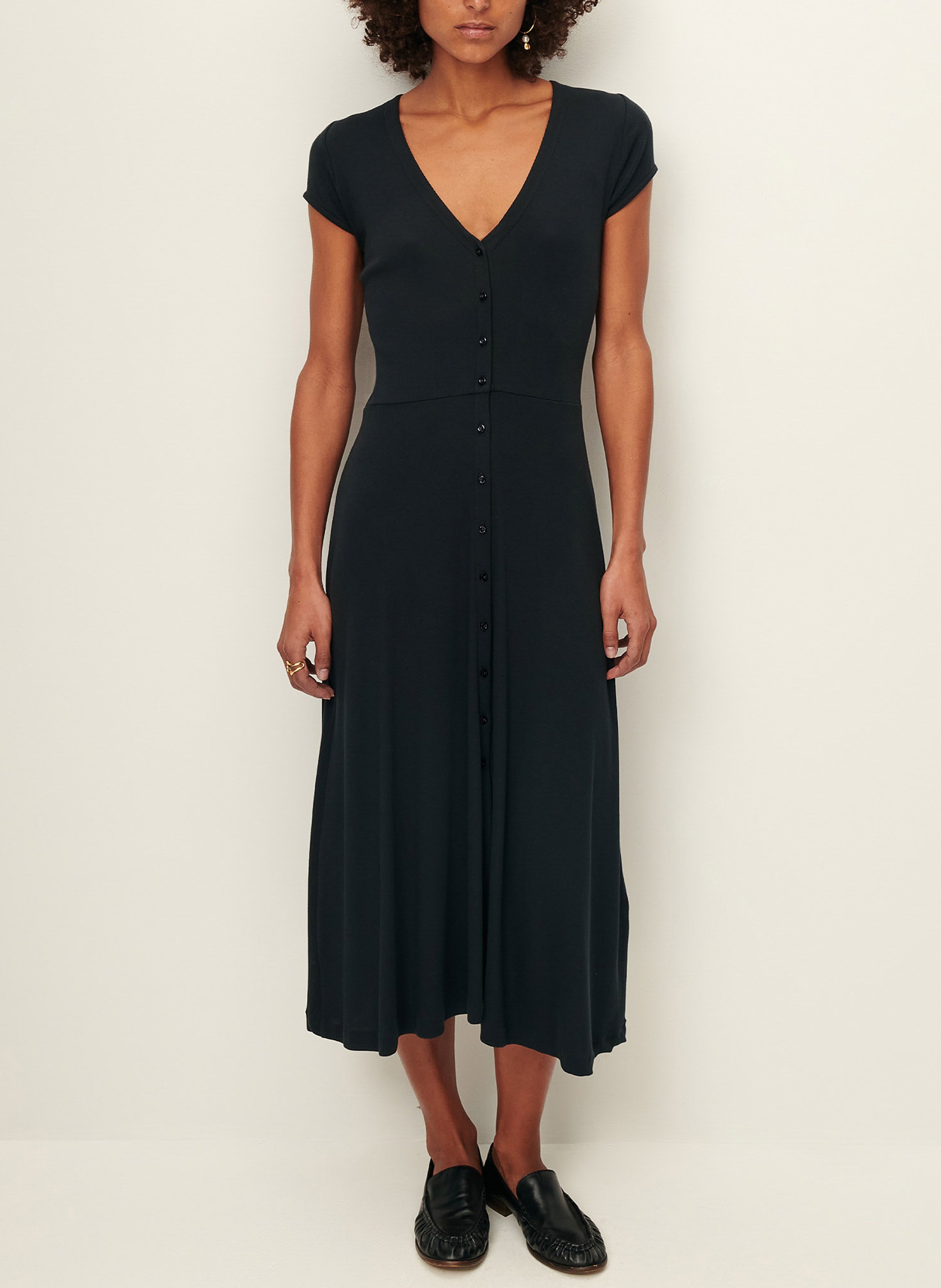 Gerade geschnittenes Midikleid aus Bio-Baumwoll-Mix mit V-Ausschnitt SESSUN Schwarz