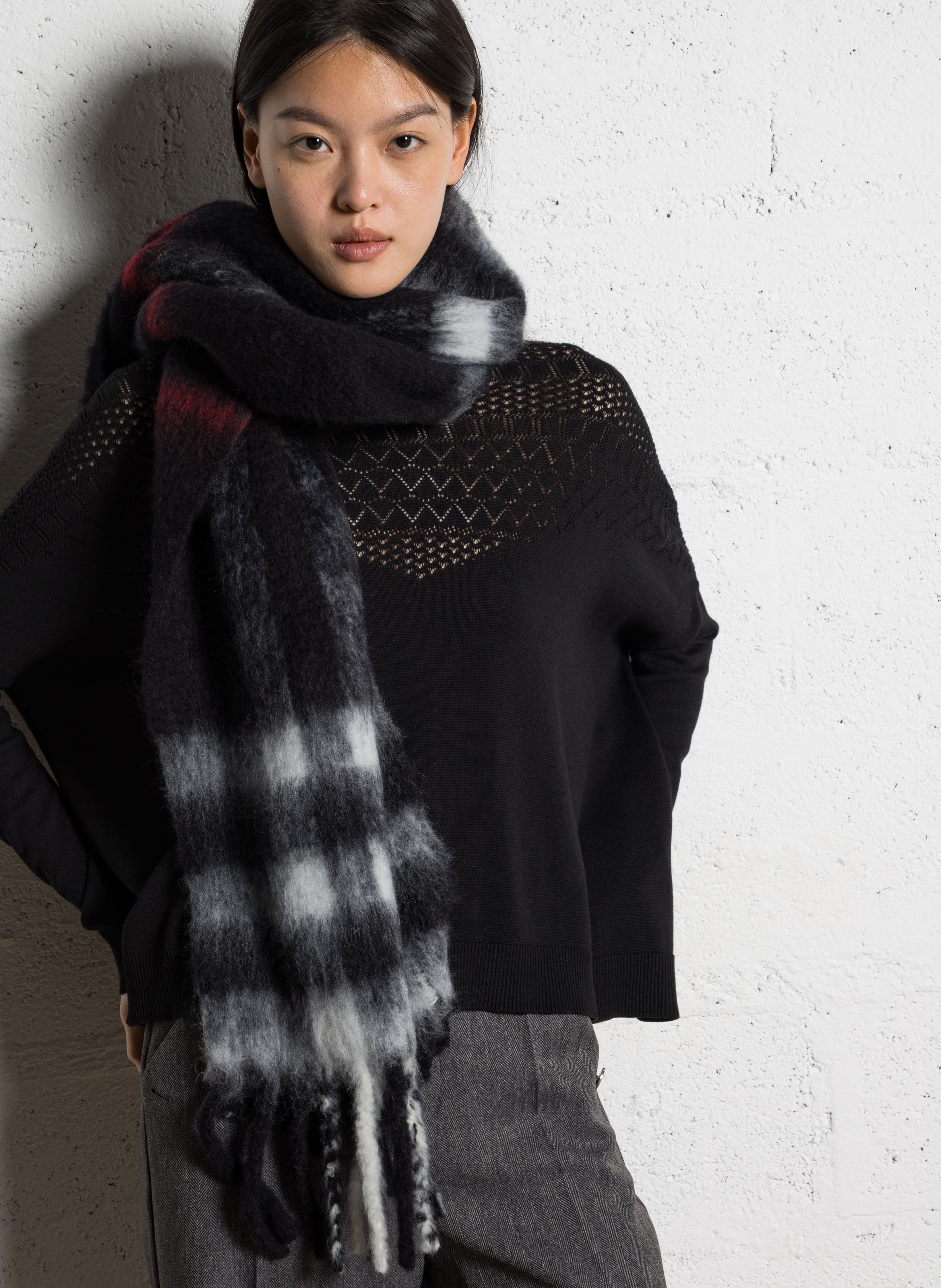 Printed fluffy scarf I CODE