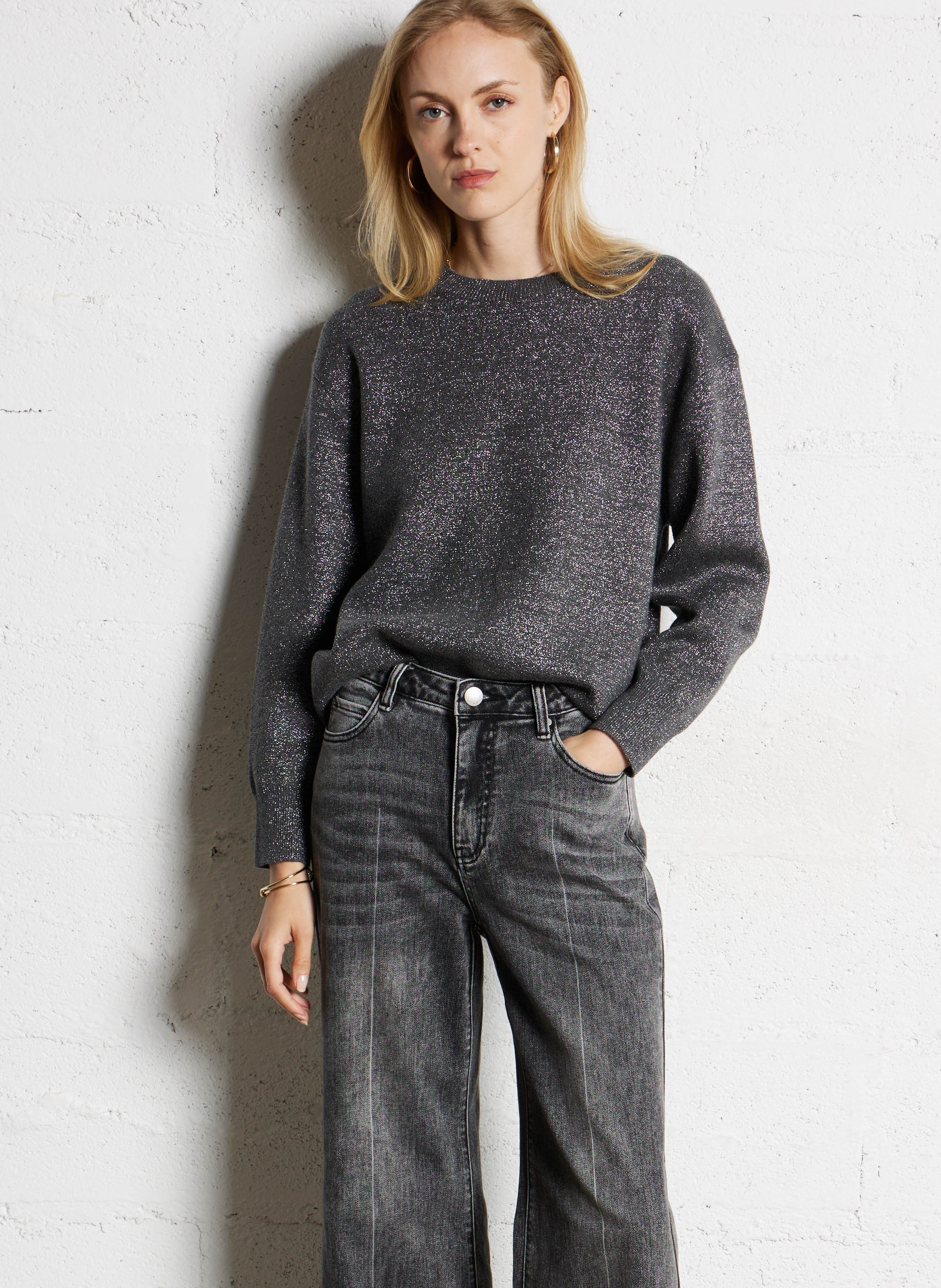 Glitzernder Oversized-Pullover mit offenem Rücken SUNCOO Schwarz