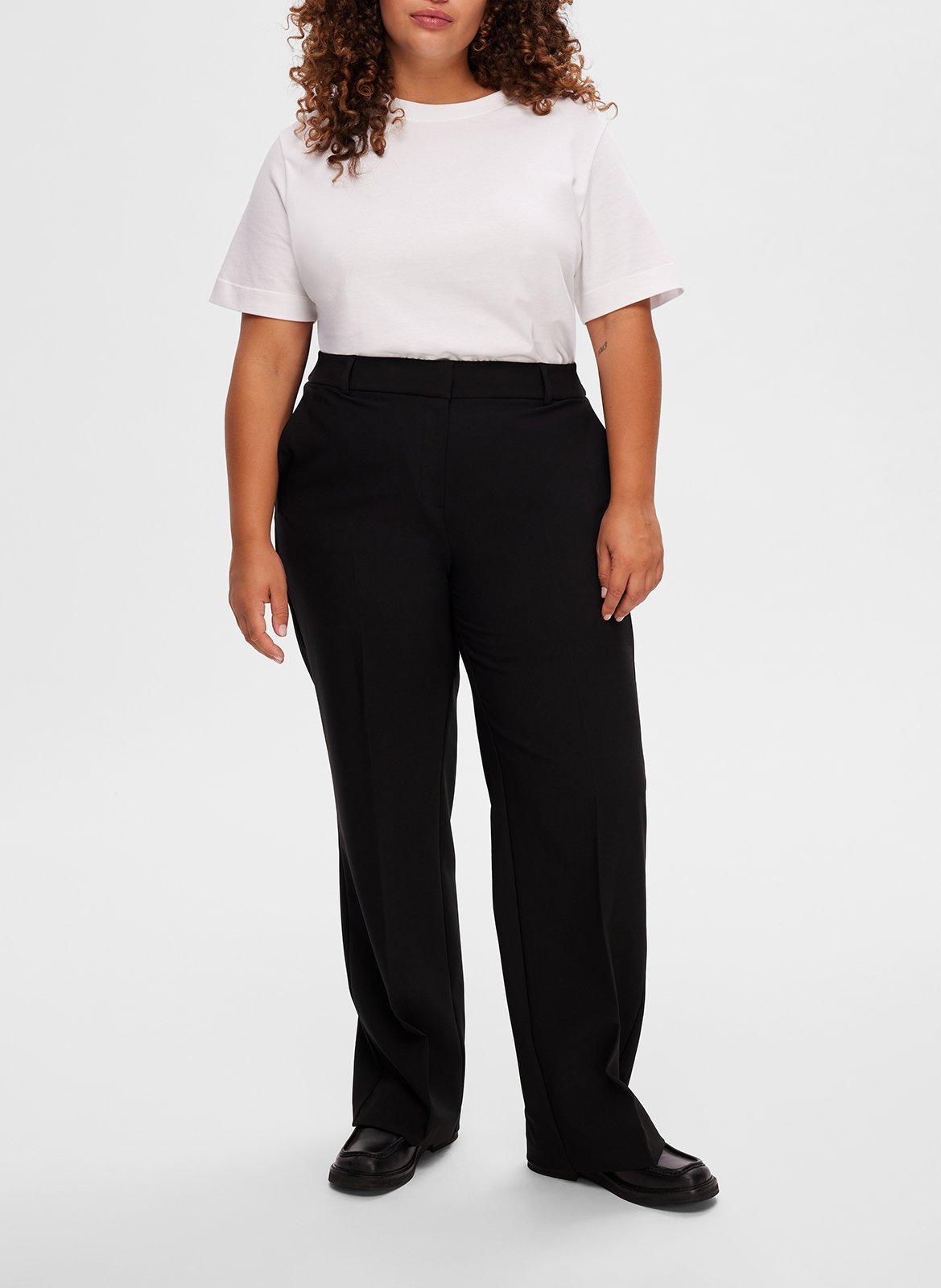 Pantalon droit en fibres recyclées SELECTED Noir