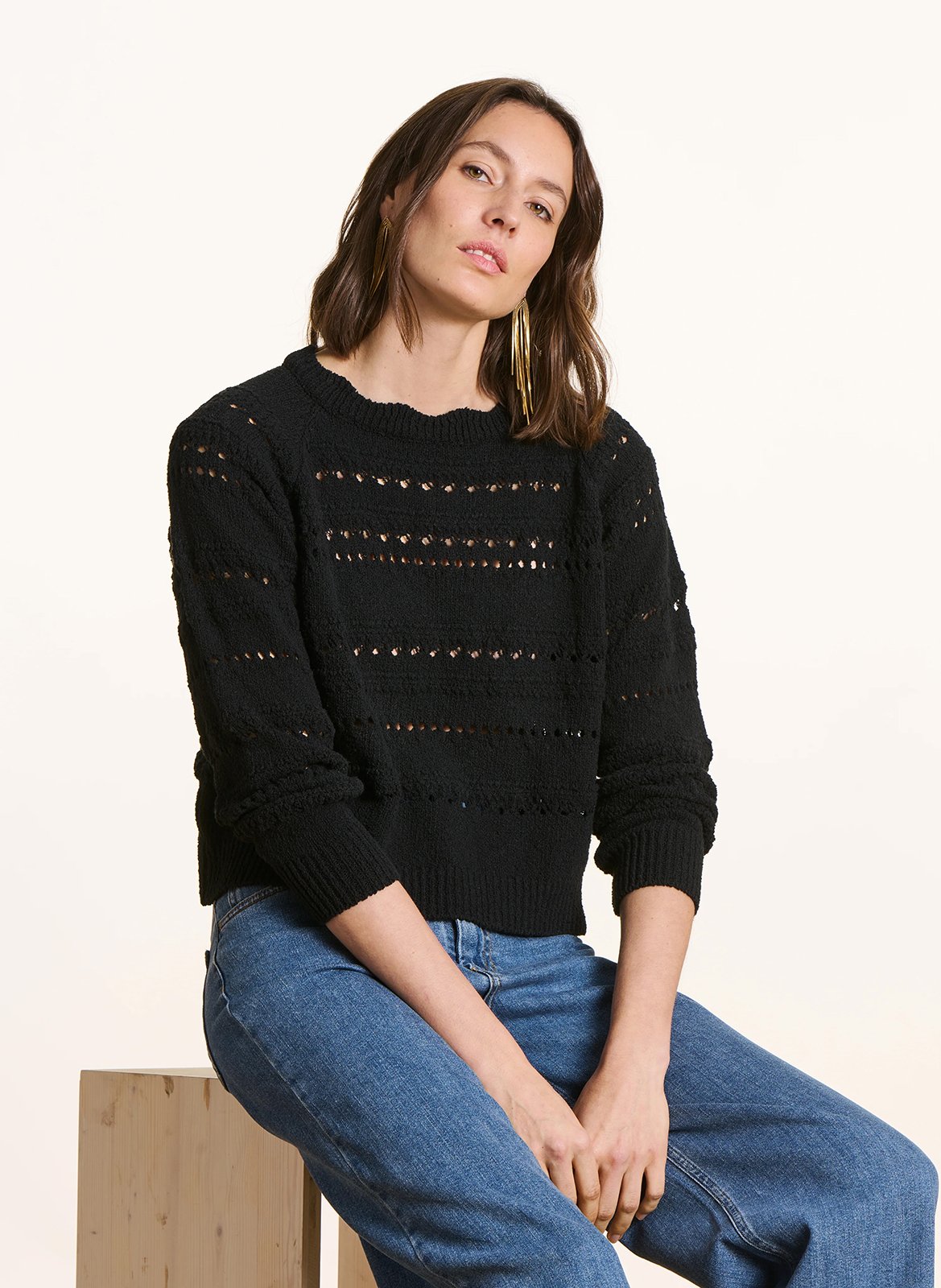 Gerader Rundhalsausschnitt-Pullover aus Lochstrick LA FEE MARABOUTEE Schwarz