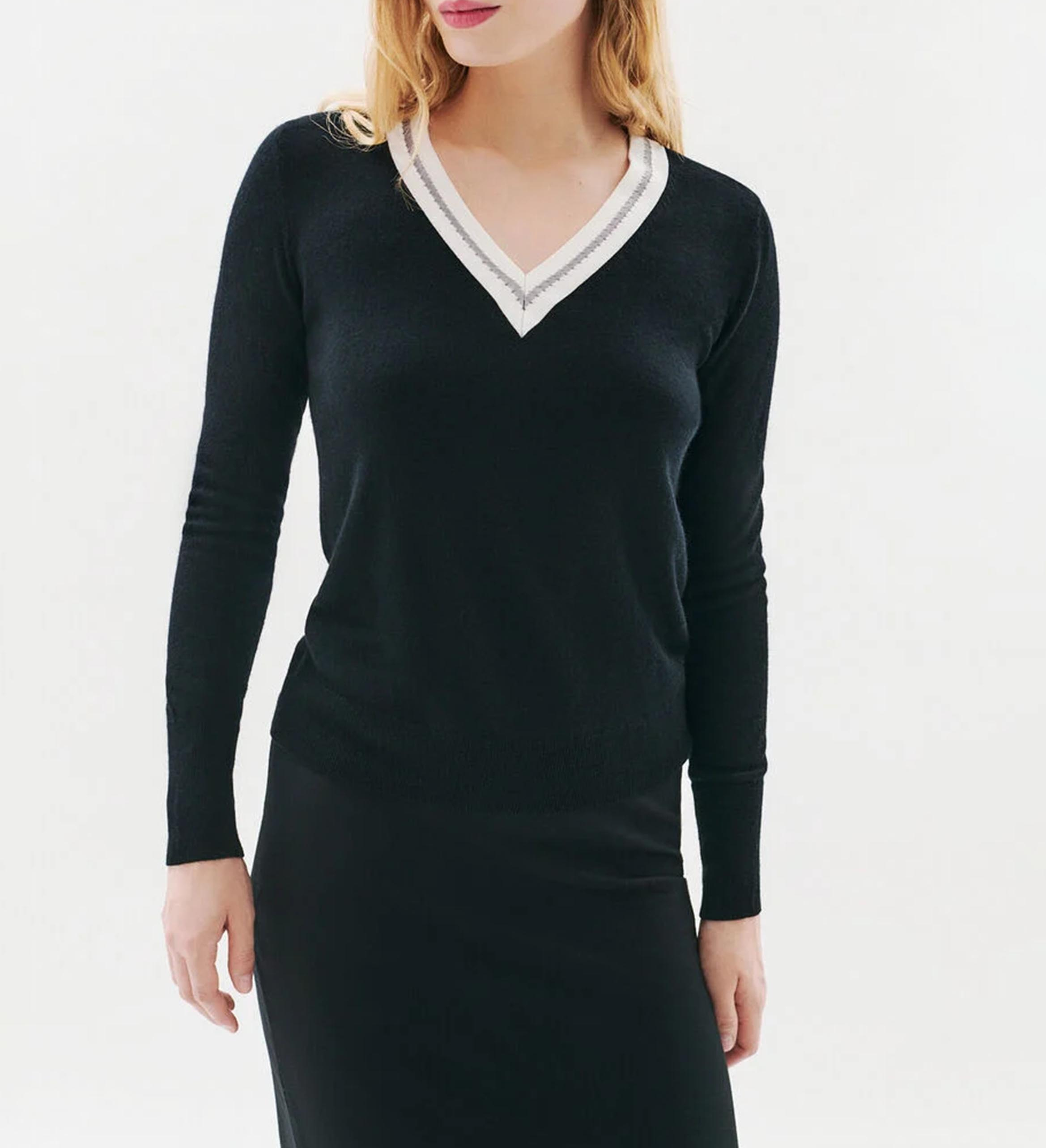 Gerade geschnittener Pullover aus Wollmix mit V-Ausschnitt CAROLL Schwarz