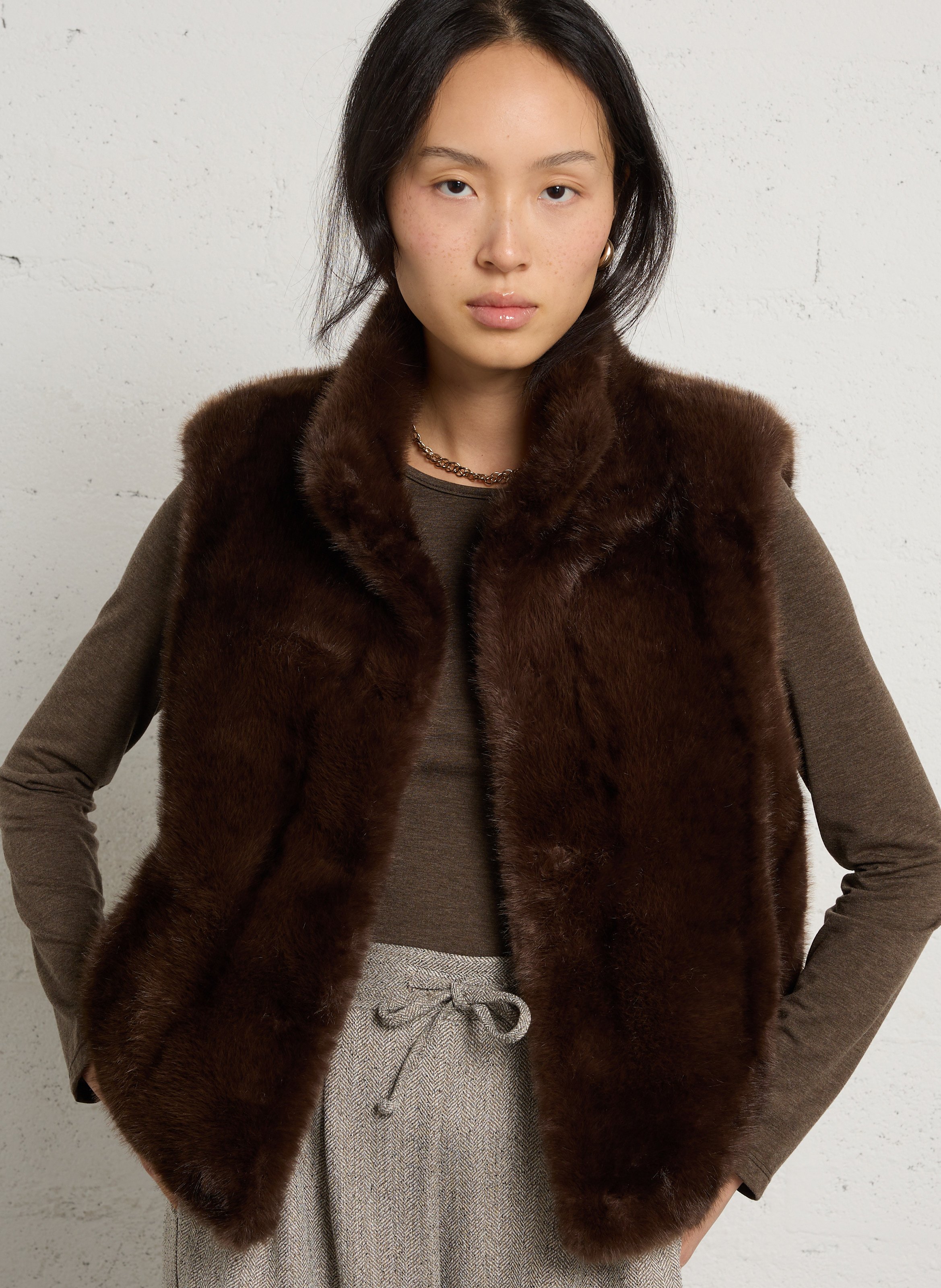 Straight faux fur sleeveless jacket MAISON 123 Brown
