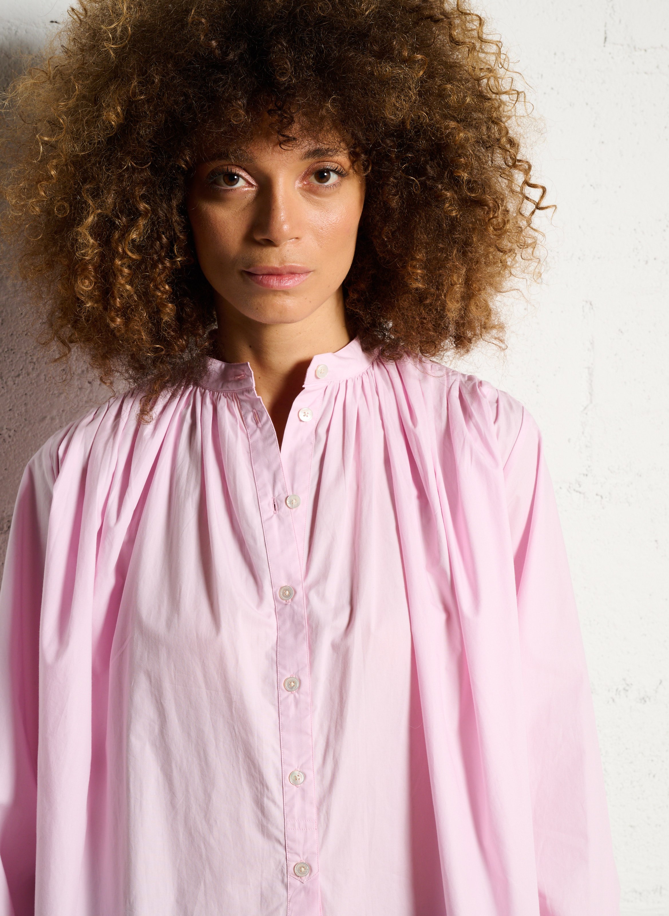 Kurzes Baumwollkleid mit Rundhalsausschnitt LAURENCE BRAS Rosa