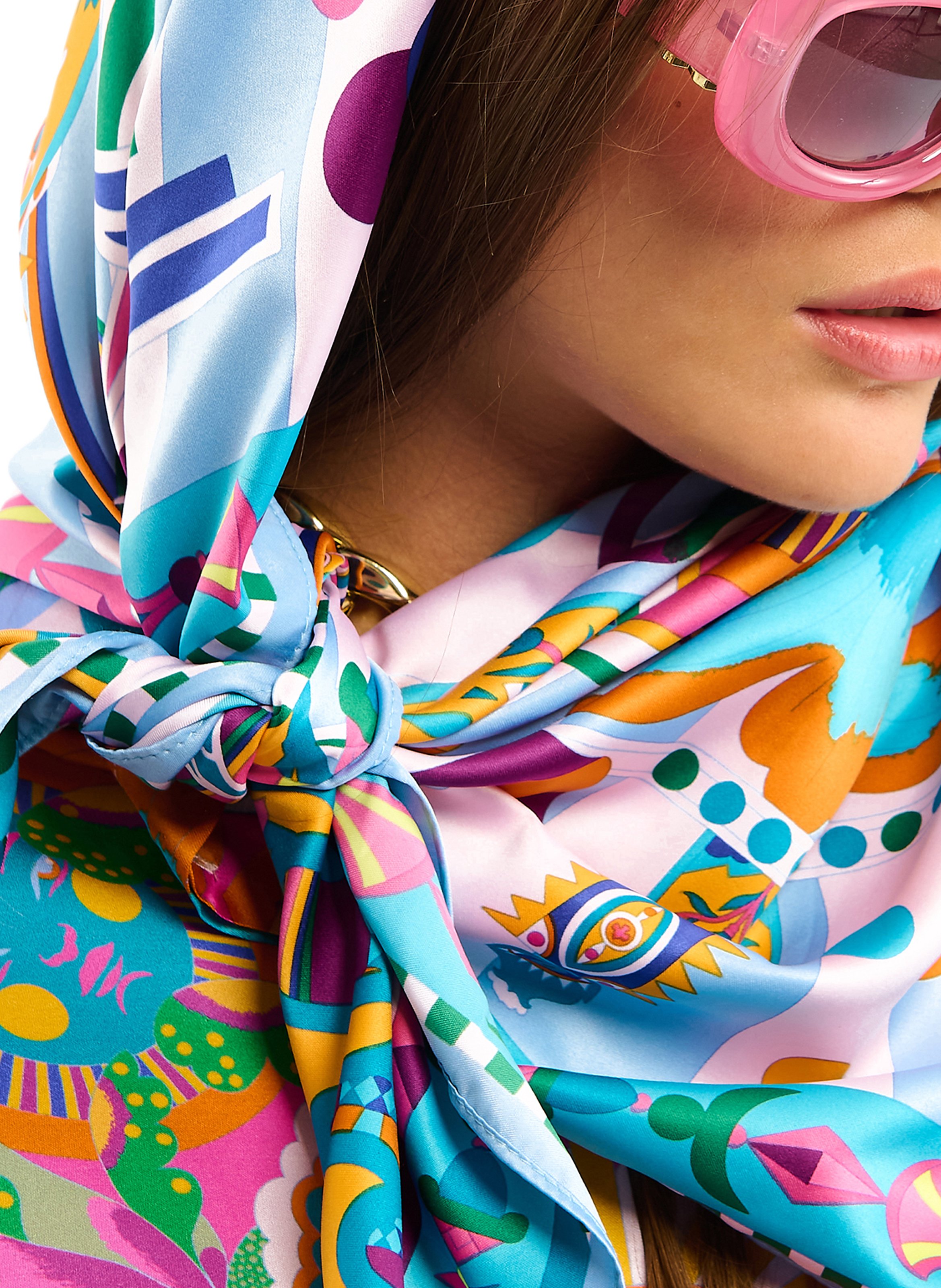 - 86 x 182 cm. WILD Blau