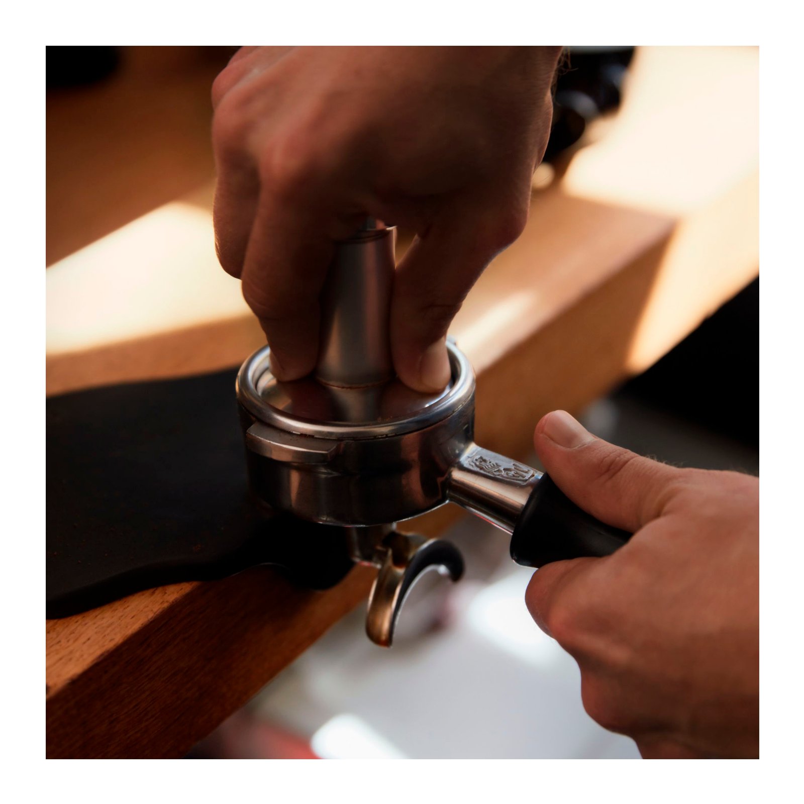 Replica Coffee Break MAISON MARGIELA No color