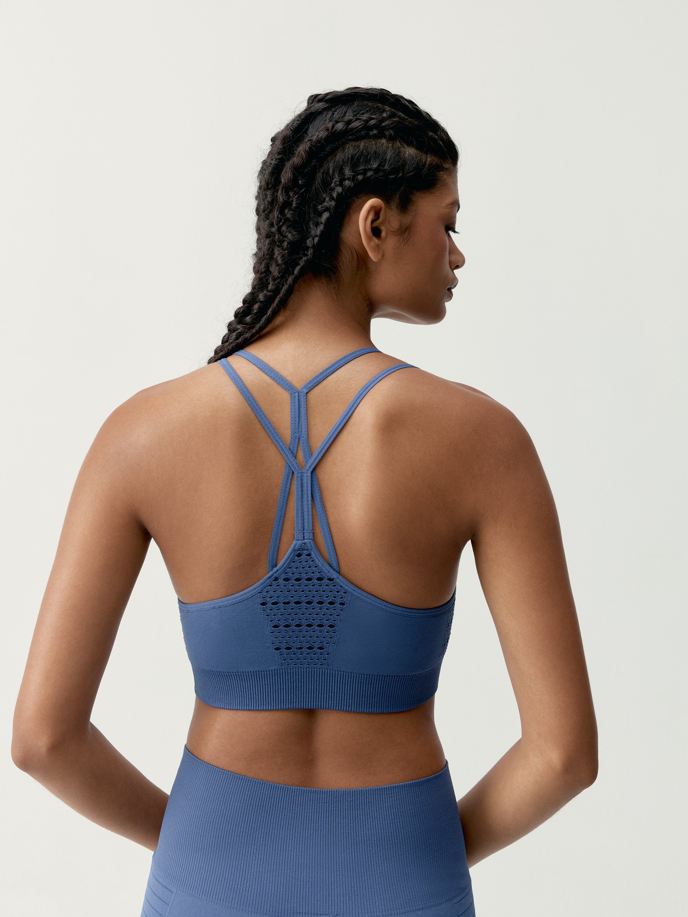 Seamless medium support sports bra BORN LIVING YOGA Blue