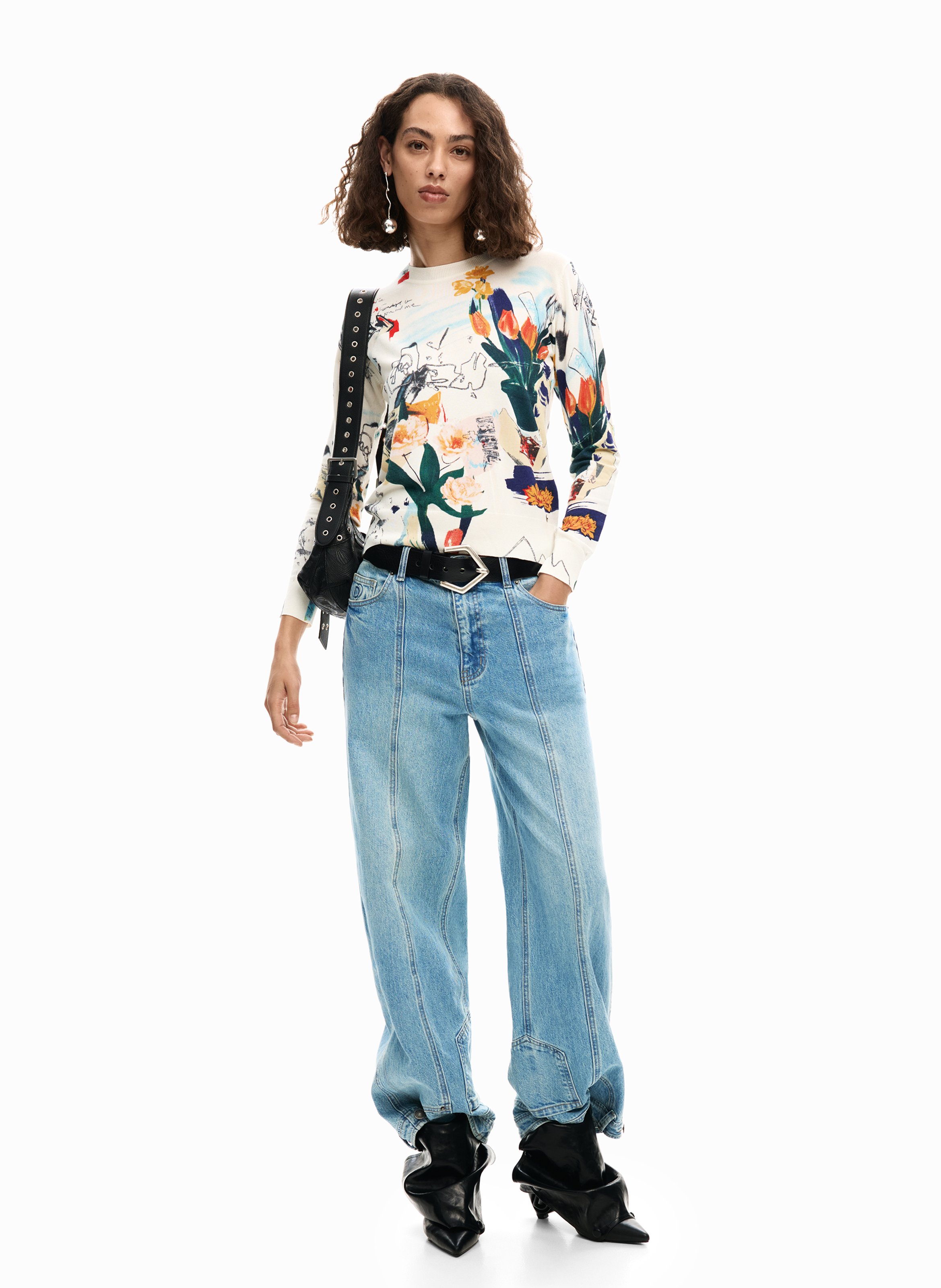Round-neck knitted top with patterns DESIGUAL White
