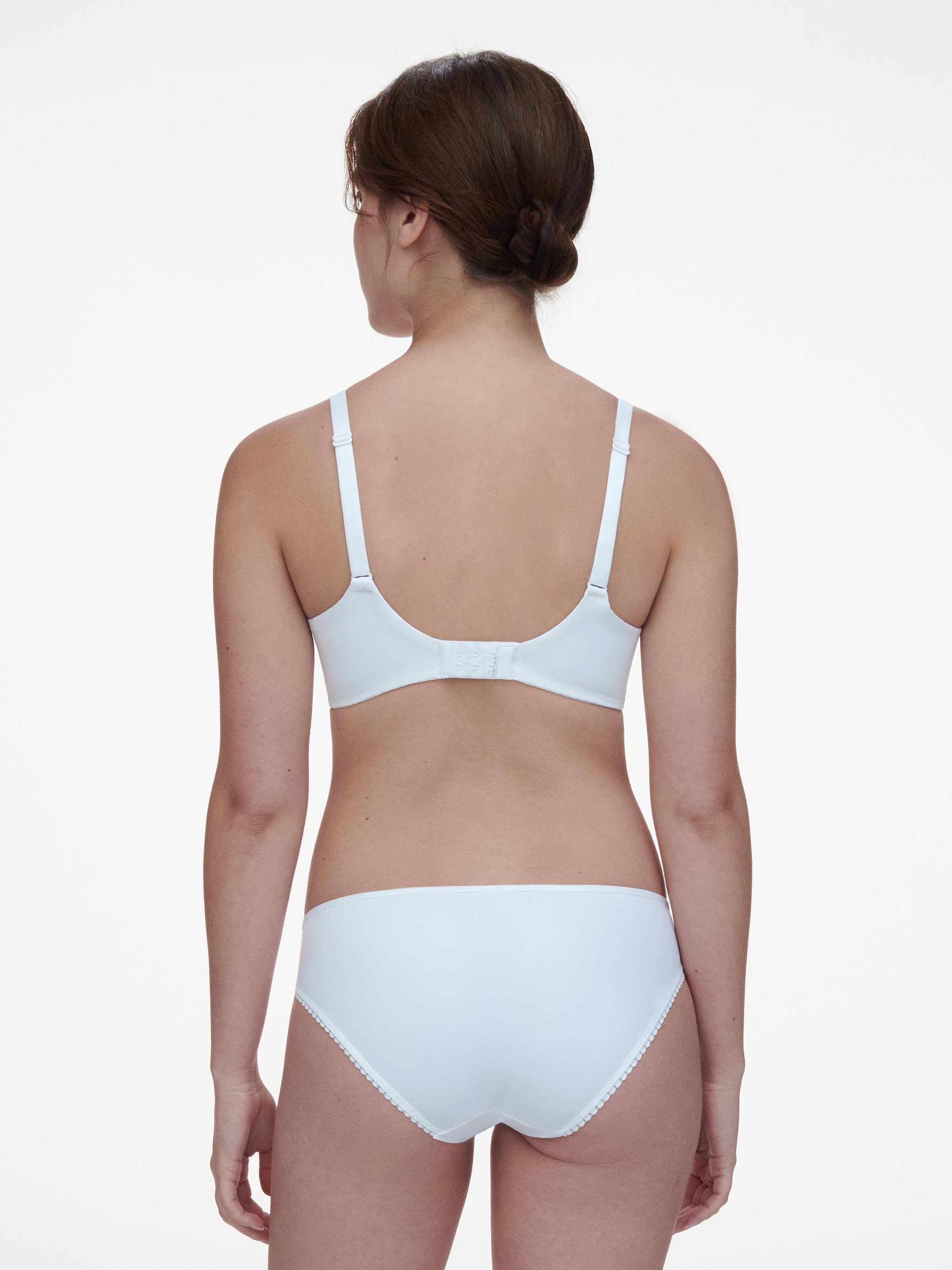 Memory foam very supportive bra with lace detailing | White CHANTELLE Women