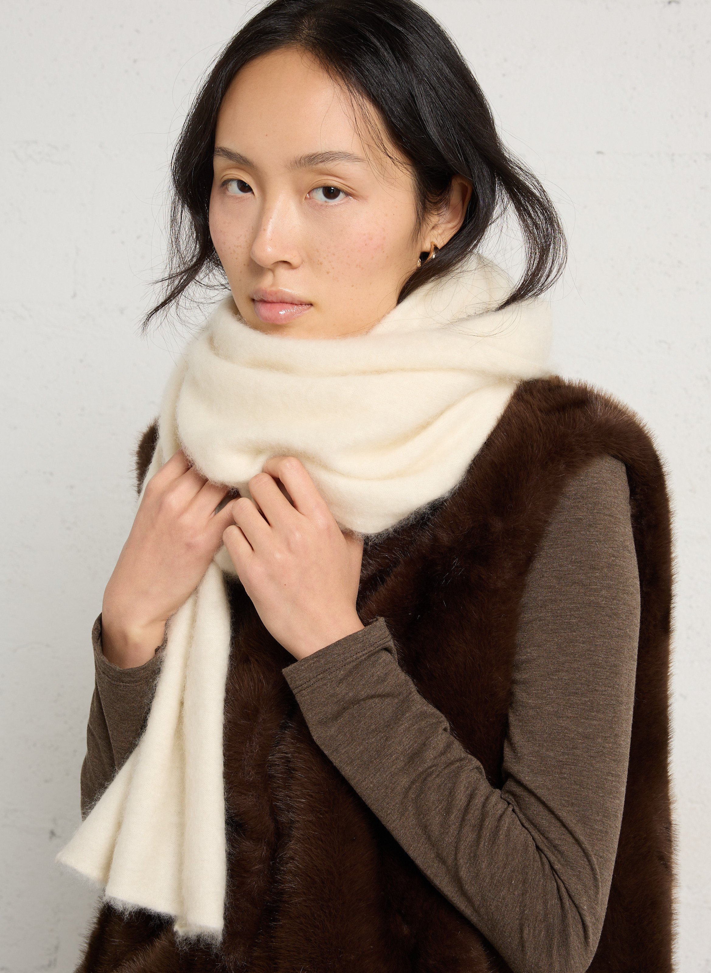 Echarpe en laine mélangée MAJESTIC FILATURES Beige