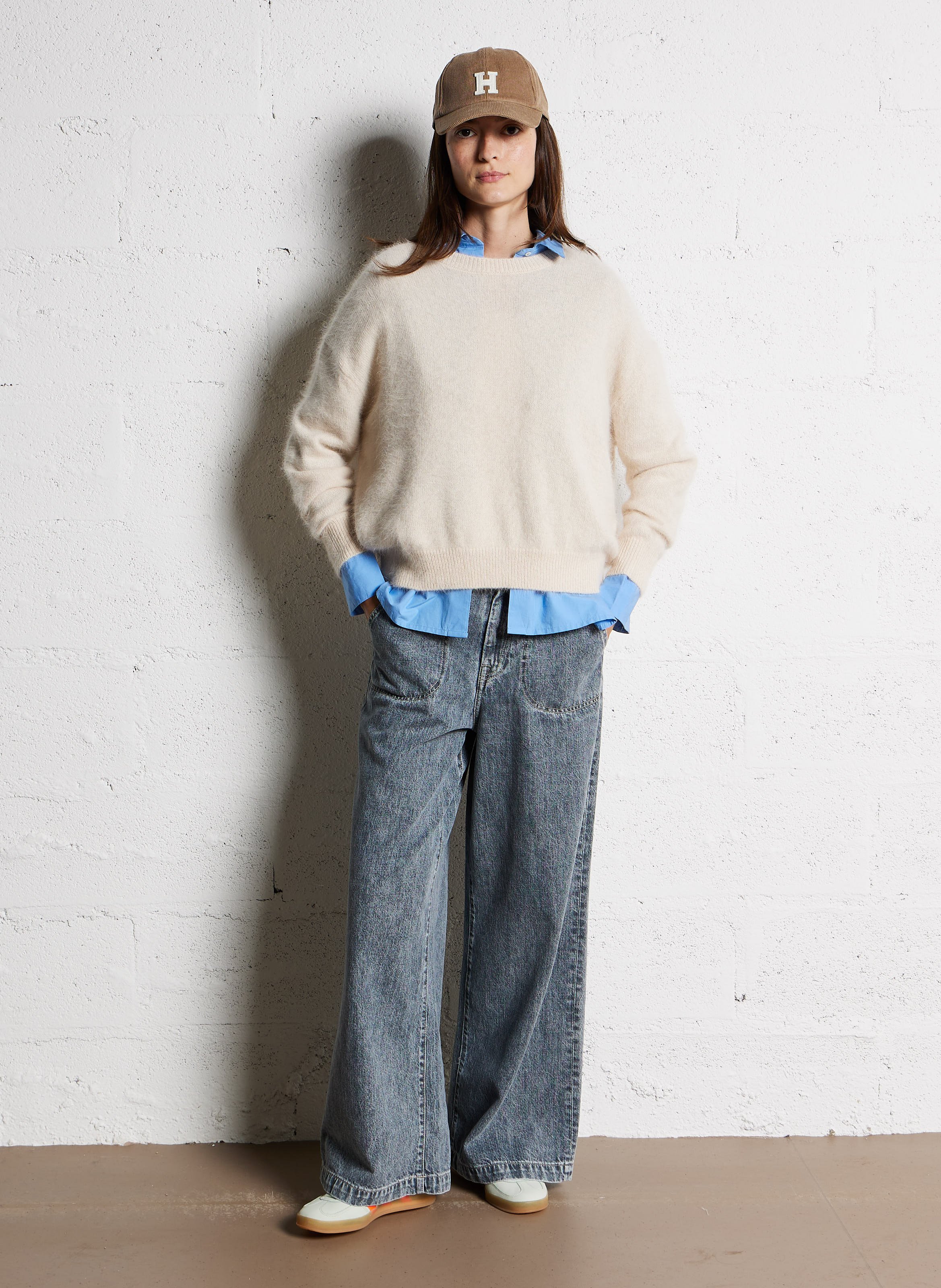 Pull ample col rond en laine mélangée Beige