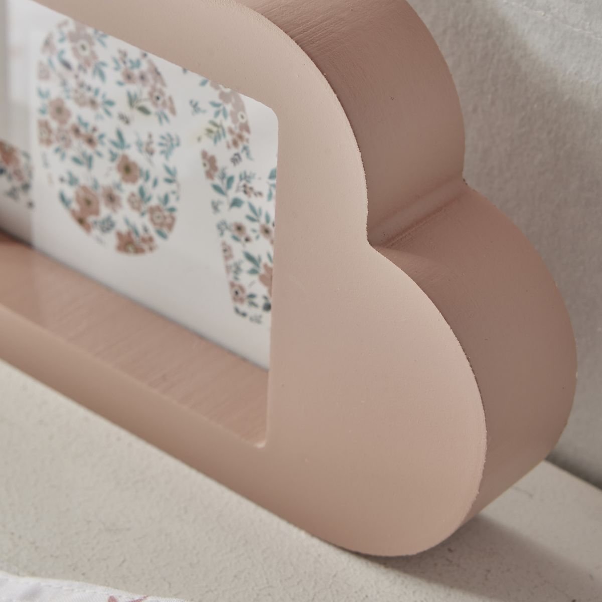 Freestanding MDF photo frame Pink