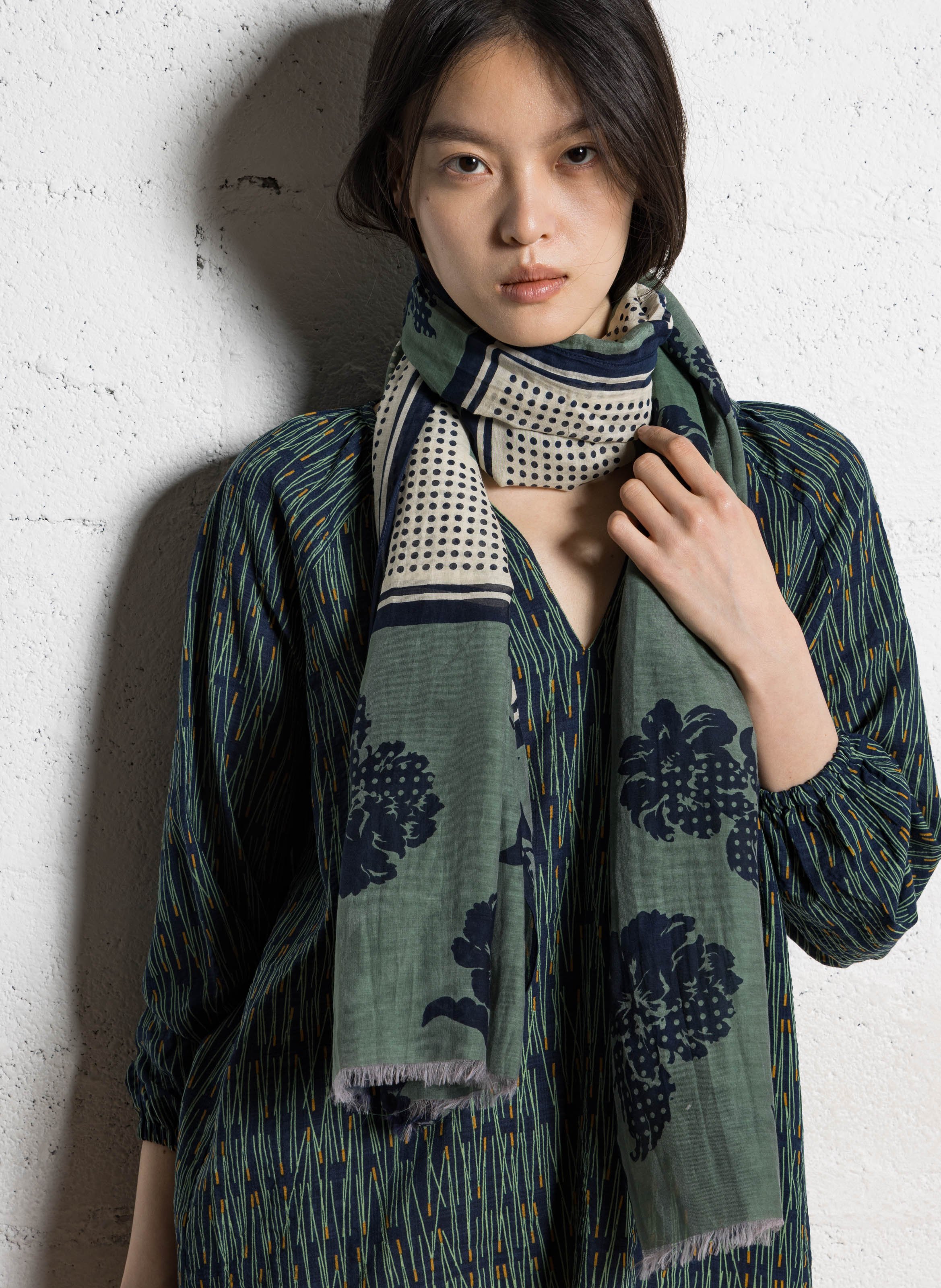 Foulard - katoenblend NICE THINGS Kaki