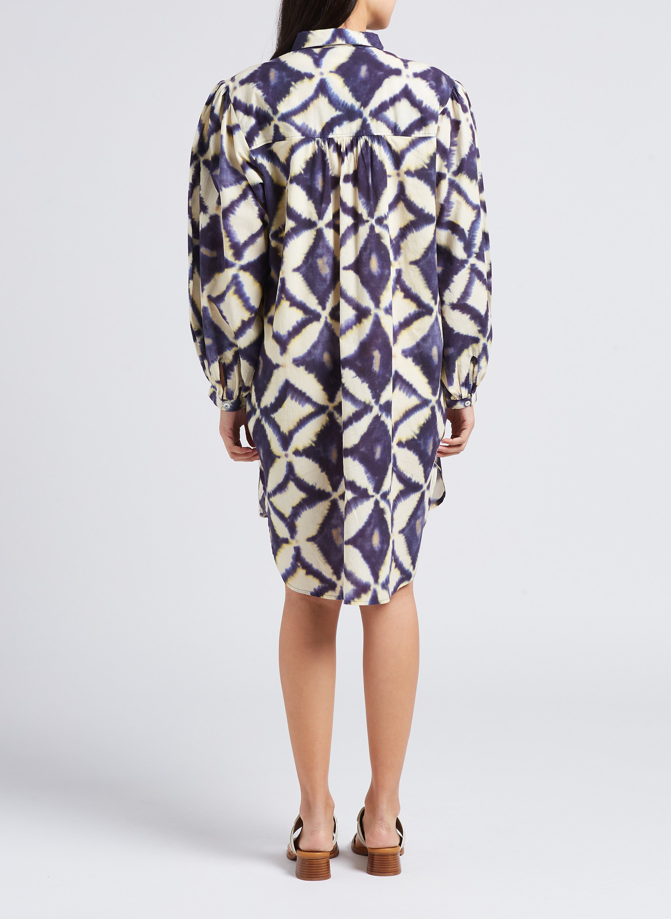 Kurzes Hemdblusenkleid mit klassischem Kragen und Print BELLEROSE Grau