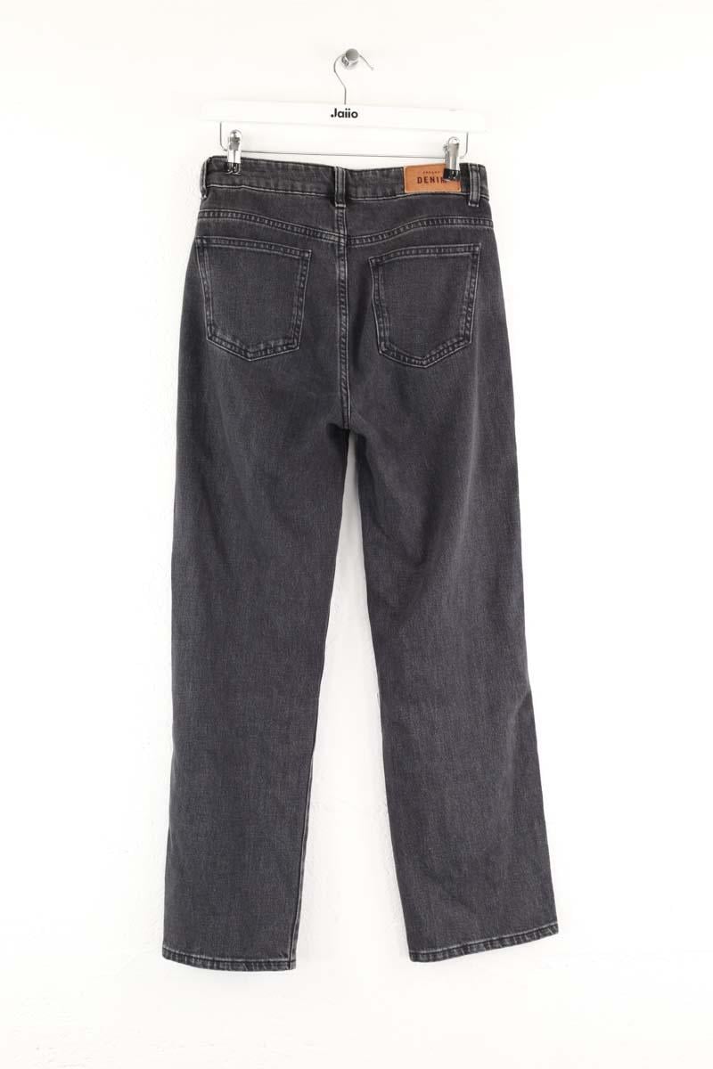 - Straight-leg jeans
- 5 pockets
- Straight cut
- Faded effect SEZANE - Seconde main Black