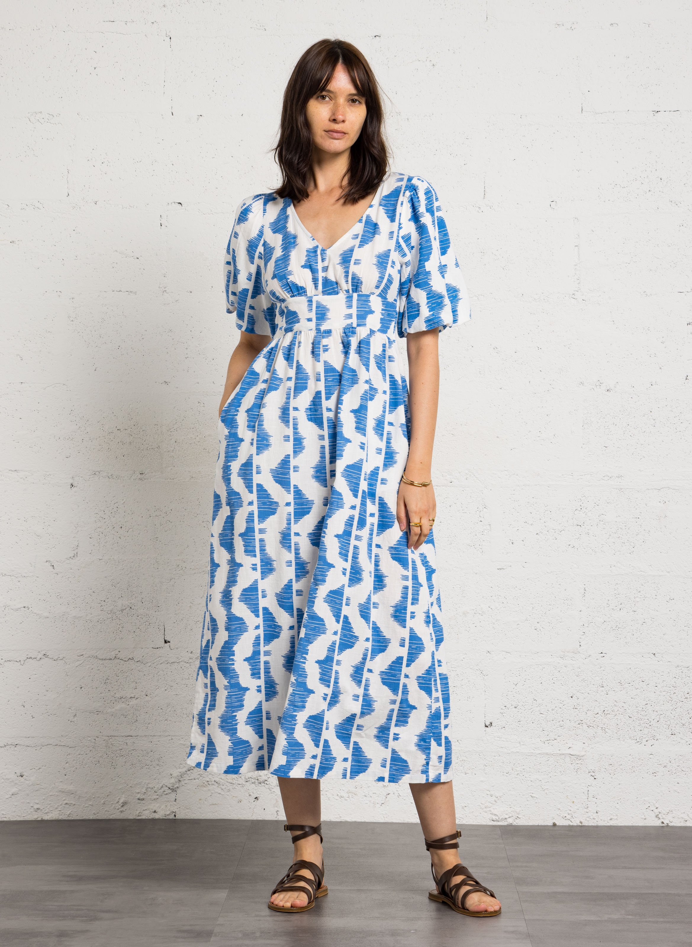 Lange, katoenen jurk met V-hals MAISON 123 Blauw