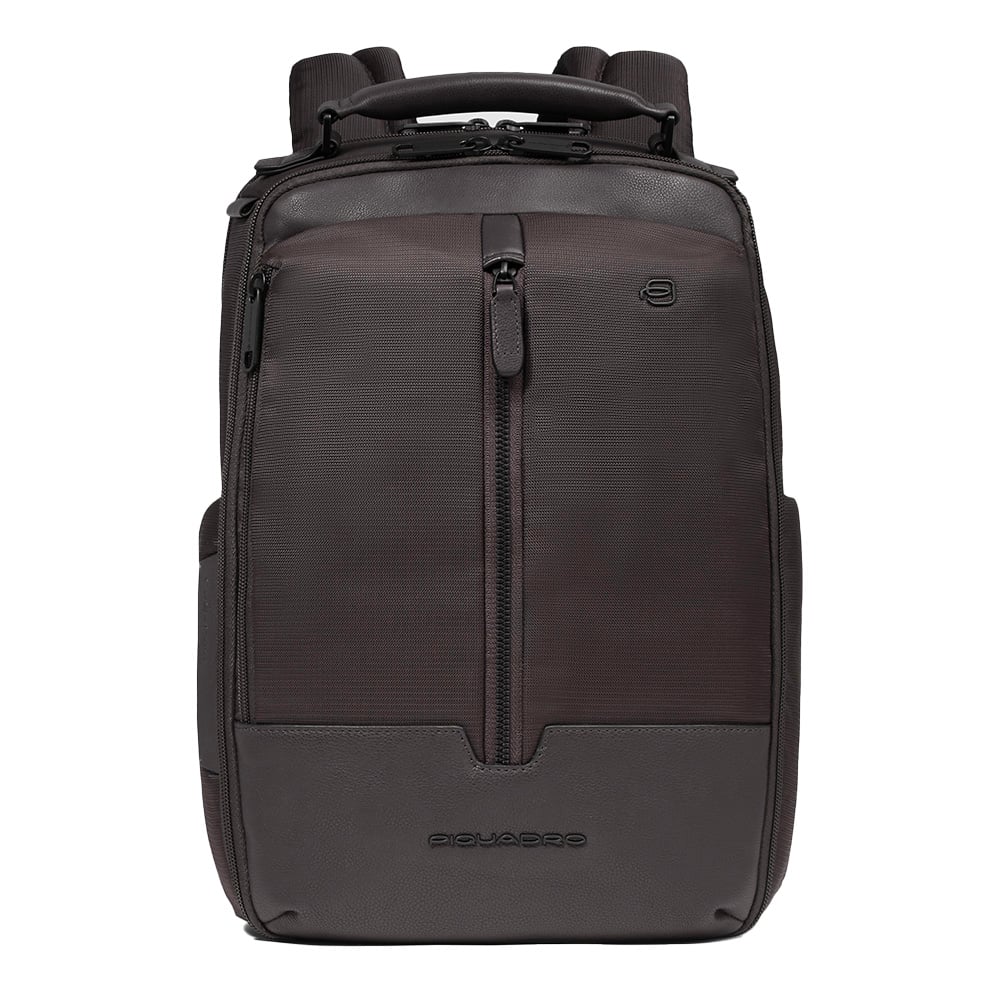 Travel laptop backpack with shockproof and RFID protection. PIQUADRO Brown