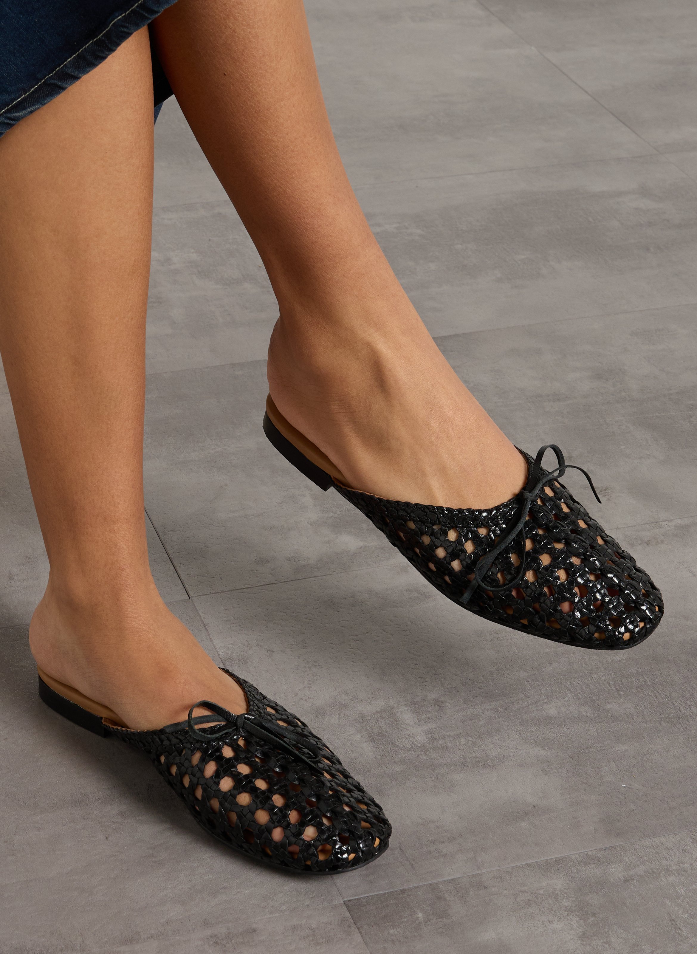 Mules en cuir tressées JB MARTIN Noir