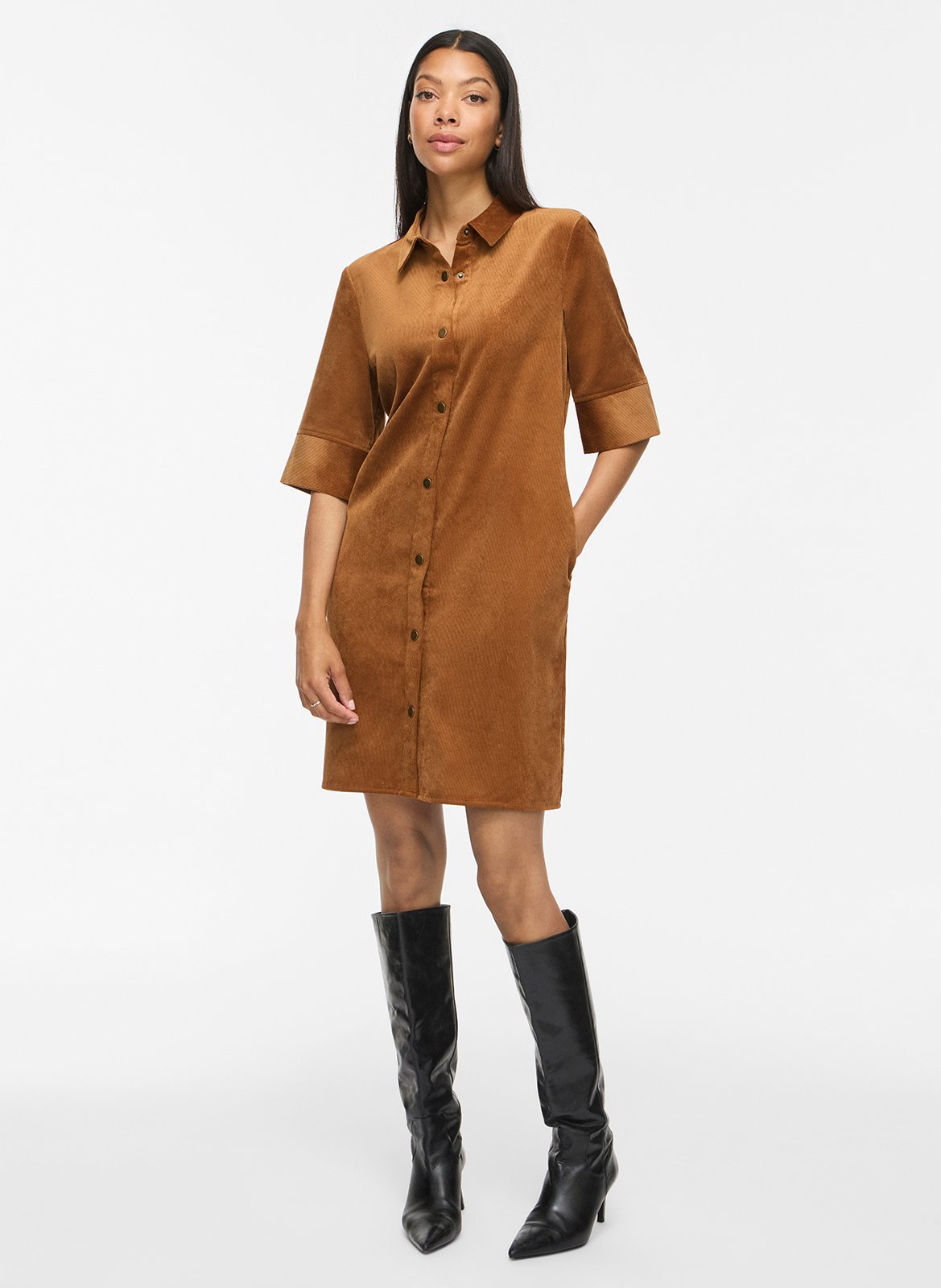 Kurzes Cordkleid VILA Braun