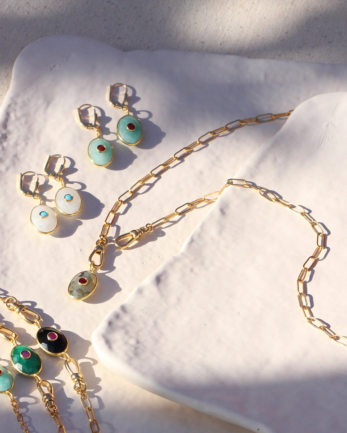 Long necklace NILAI Green