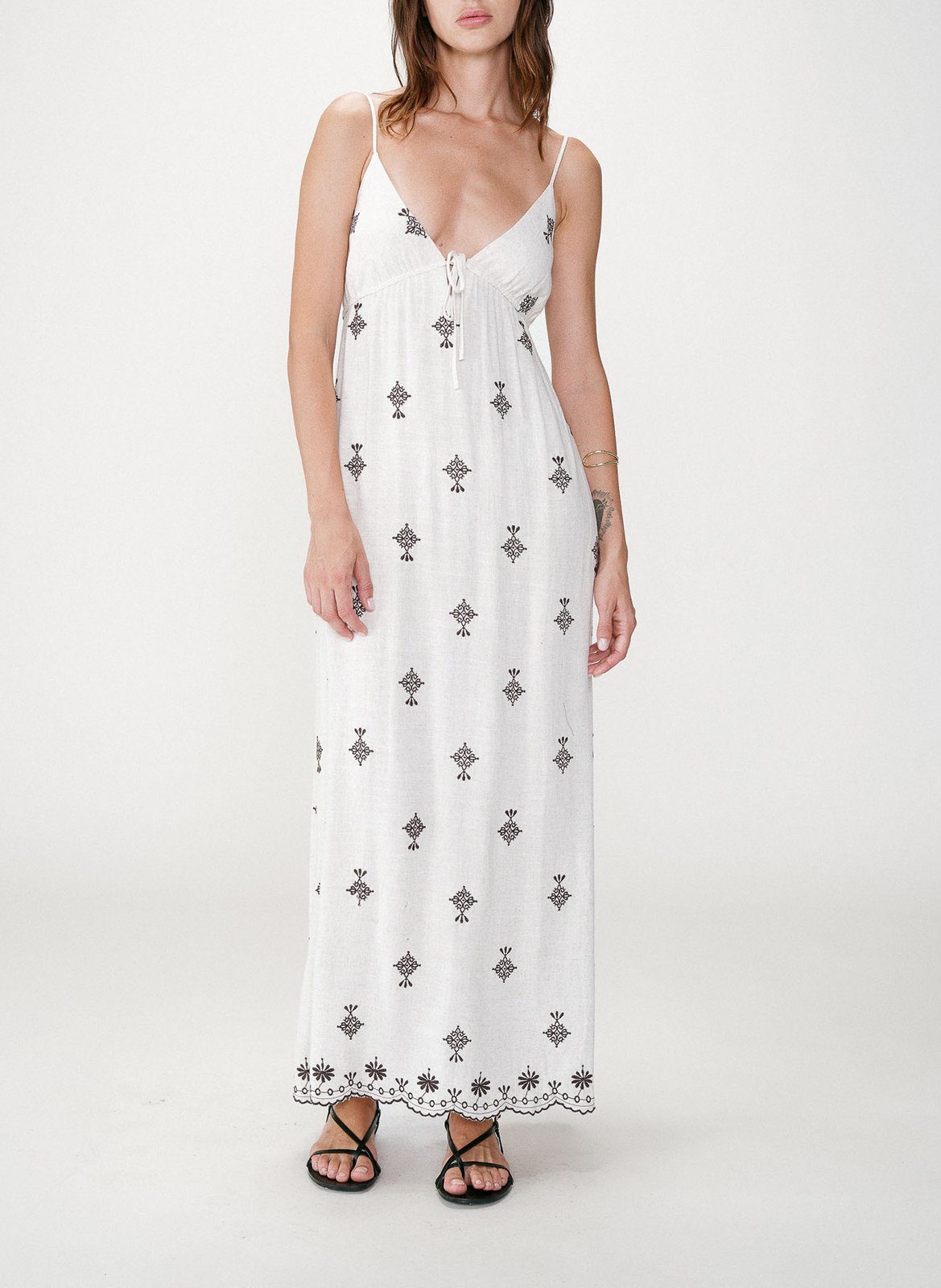 Robe longue décolleté V  GRACE ET MILA