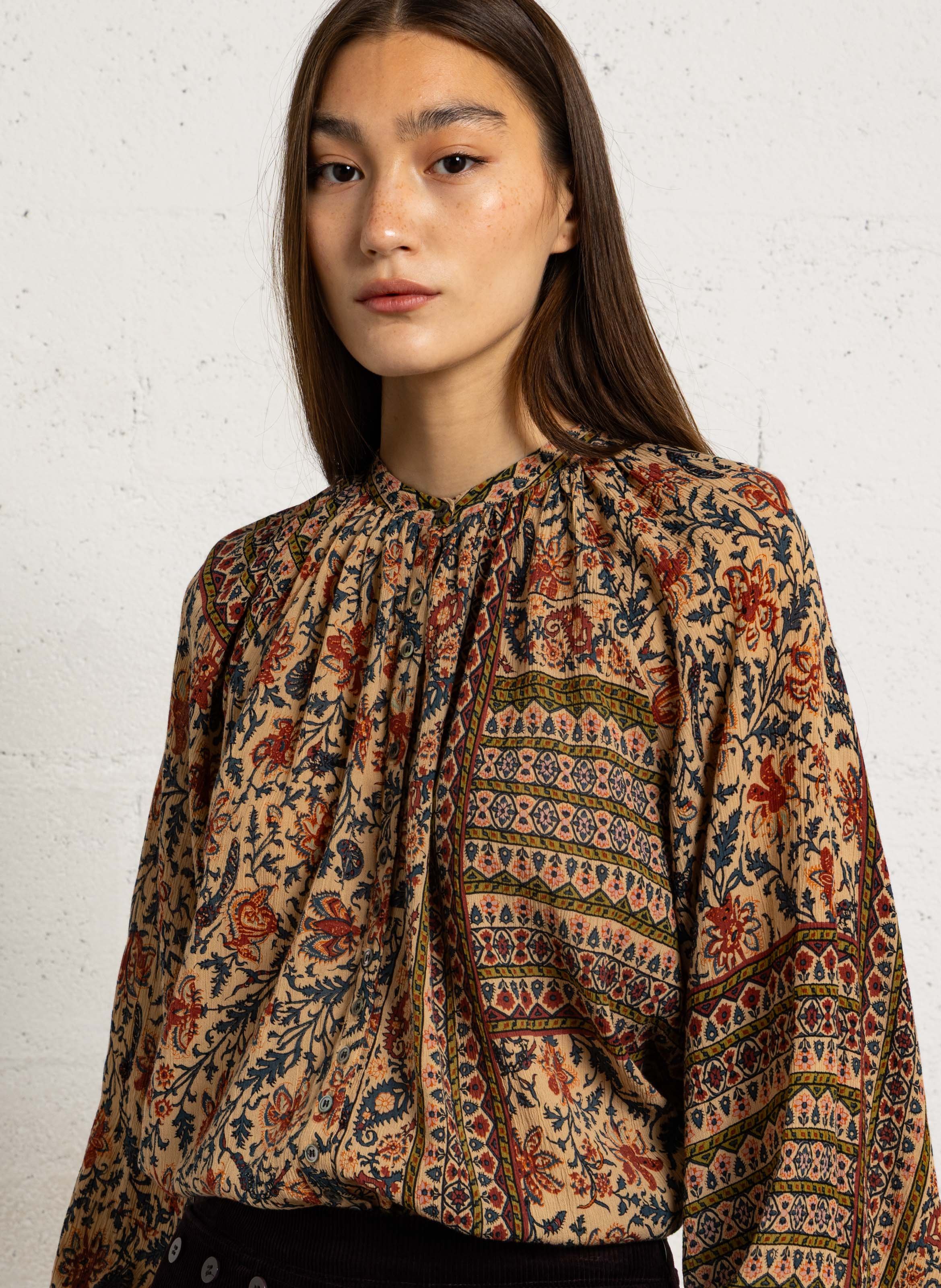 Kurzes Baumwollkleid mit Rundhalsausschnitt | Mehrfarbig ANTIK BATIK Damen