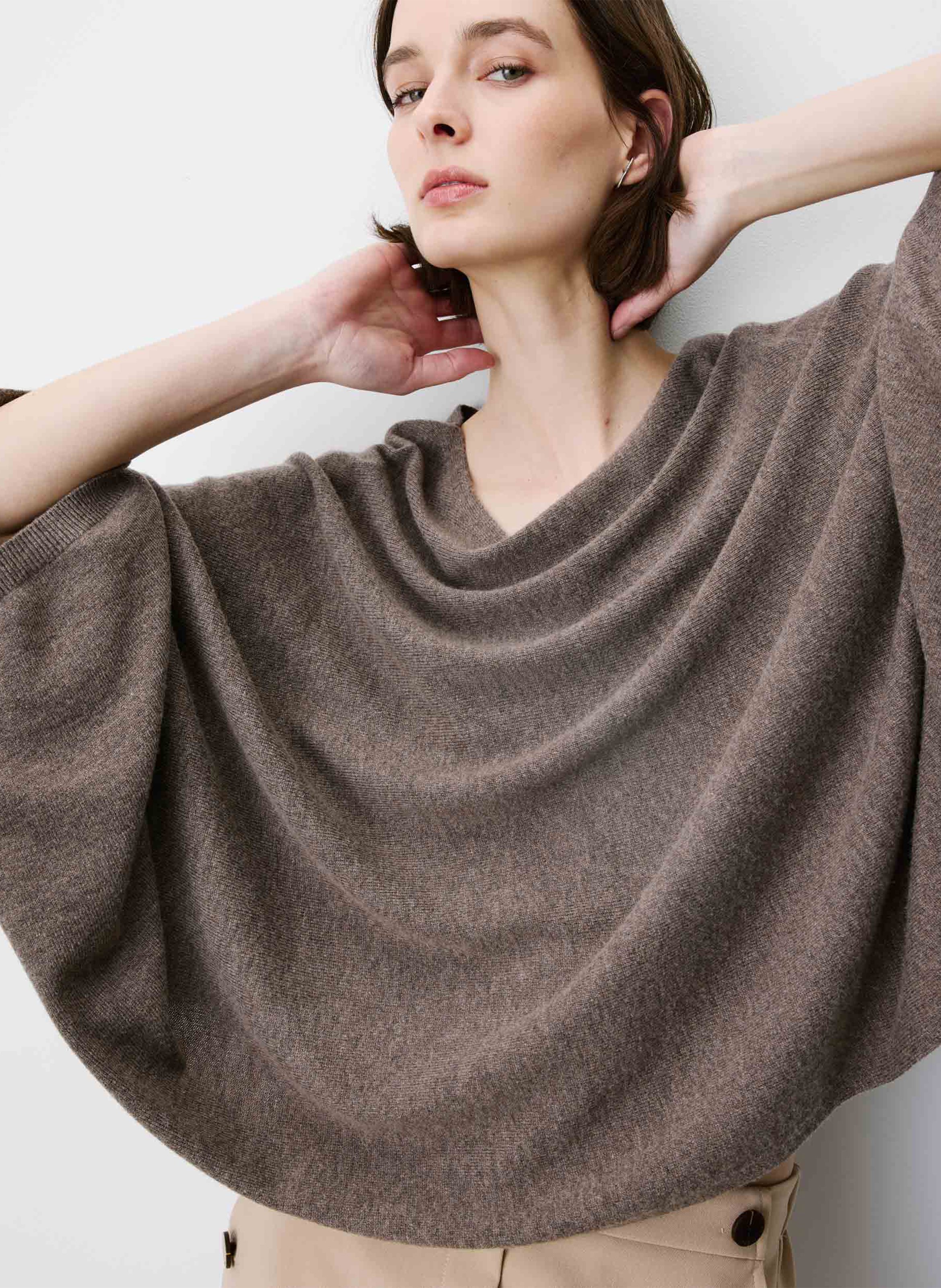 Grote gebreide poncho GRACE ET MILA Bruin