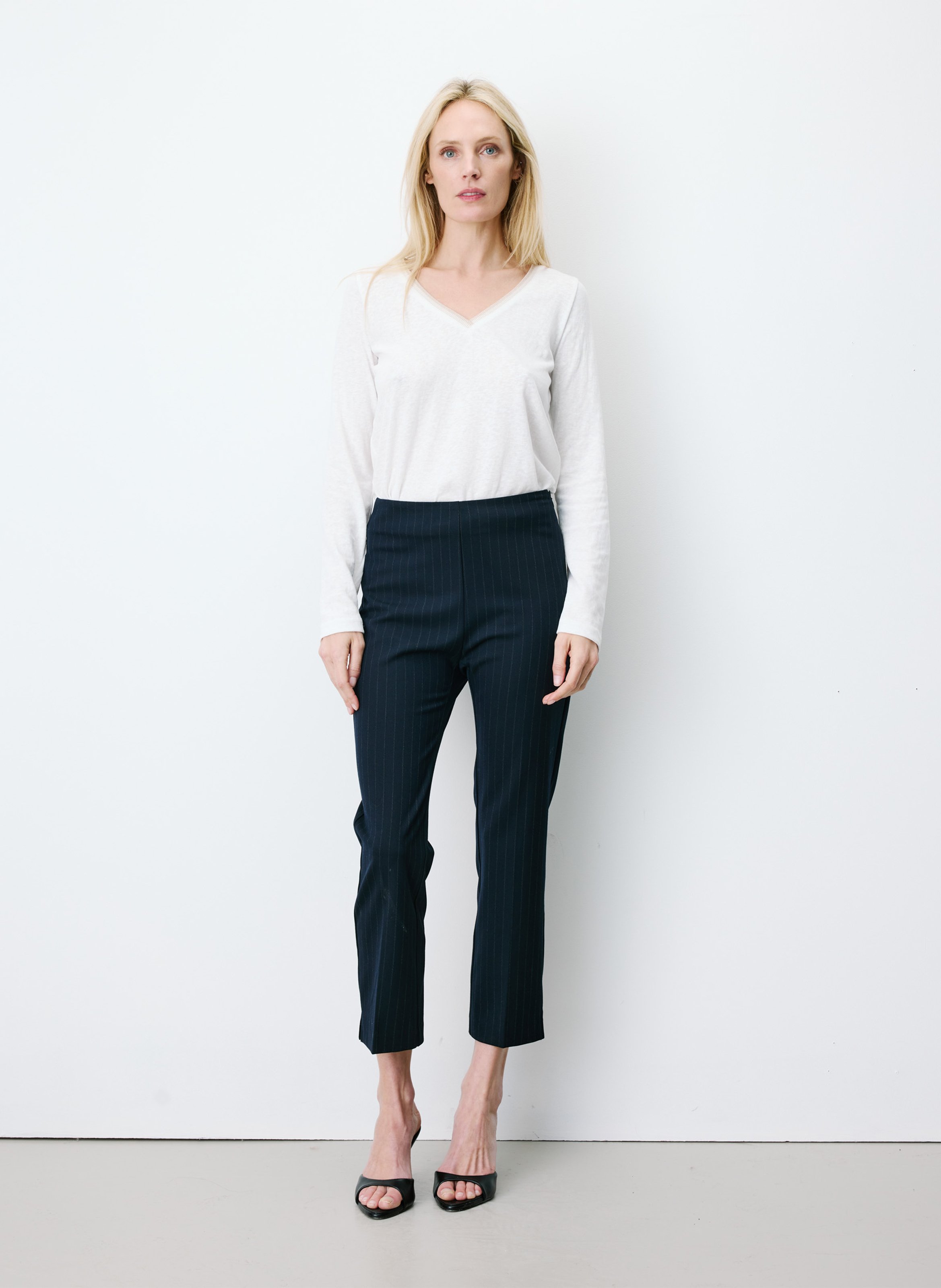 Pantalon droit 7/8ème à rayures GRACE ET MILA Blue