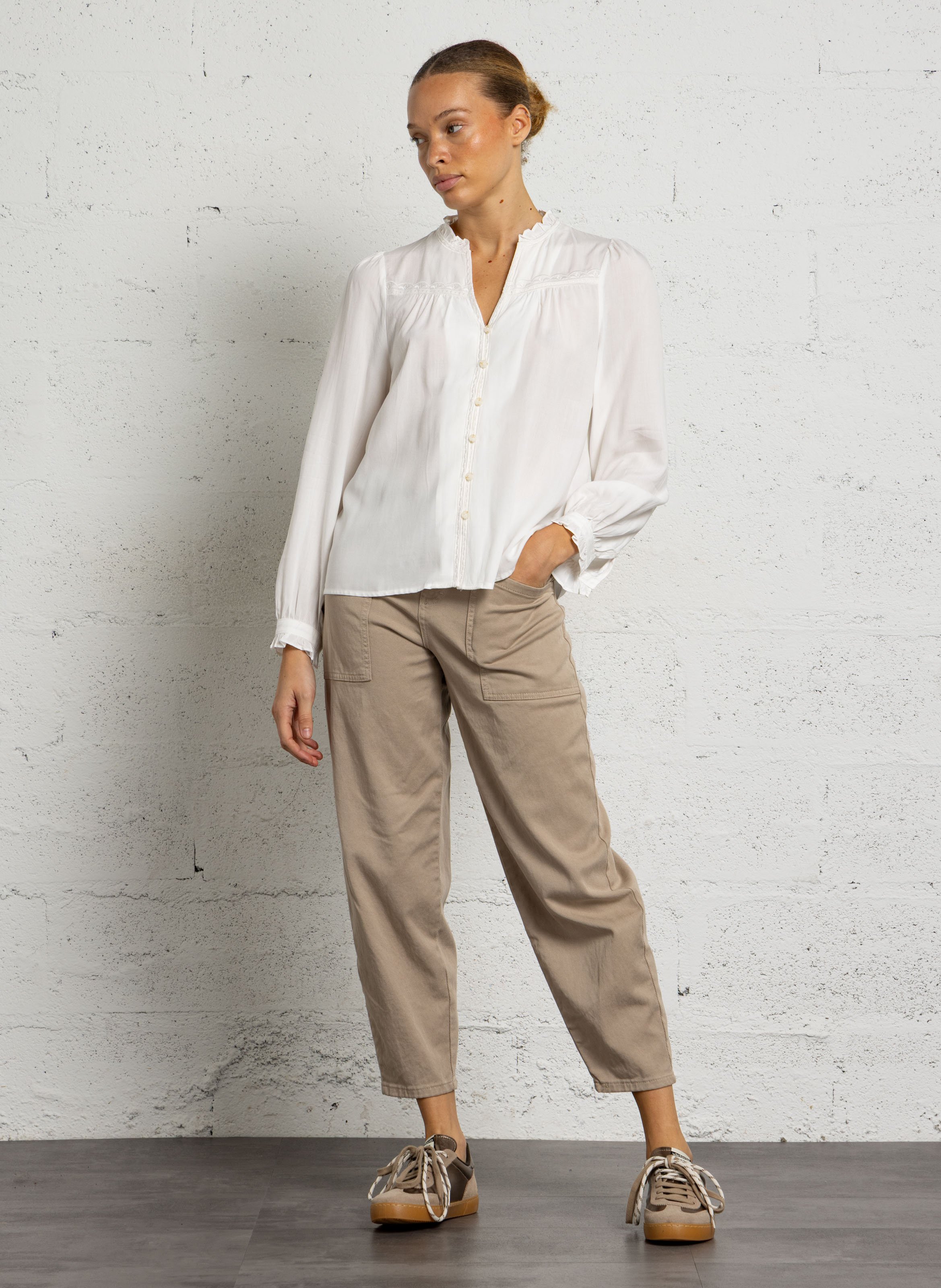 Wijde blouse met V-hals LA PETITE ETOILE Beige