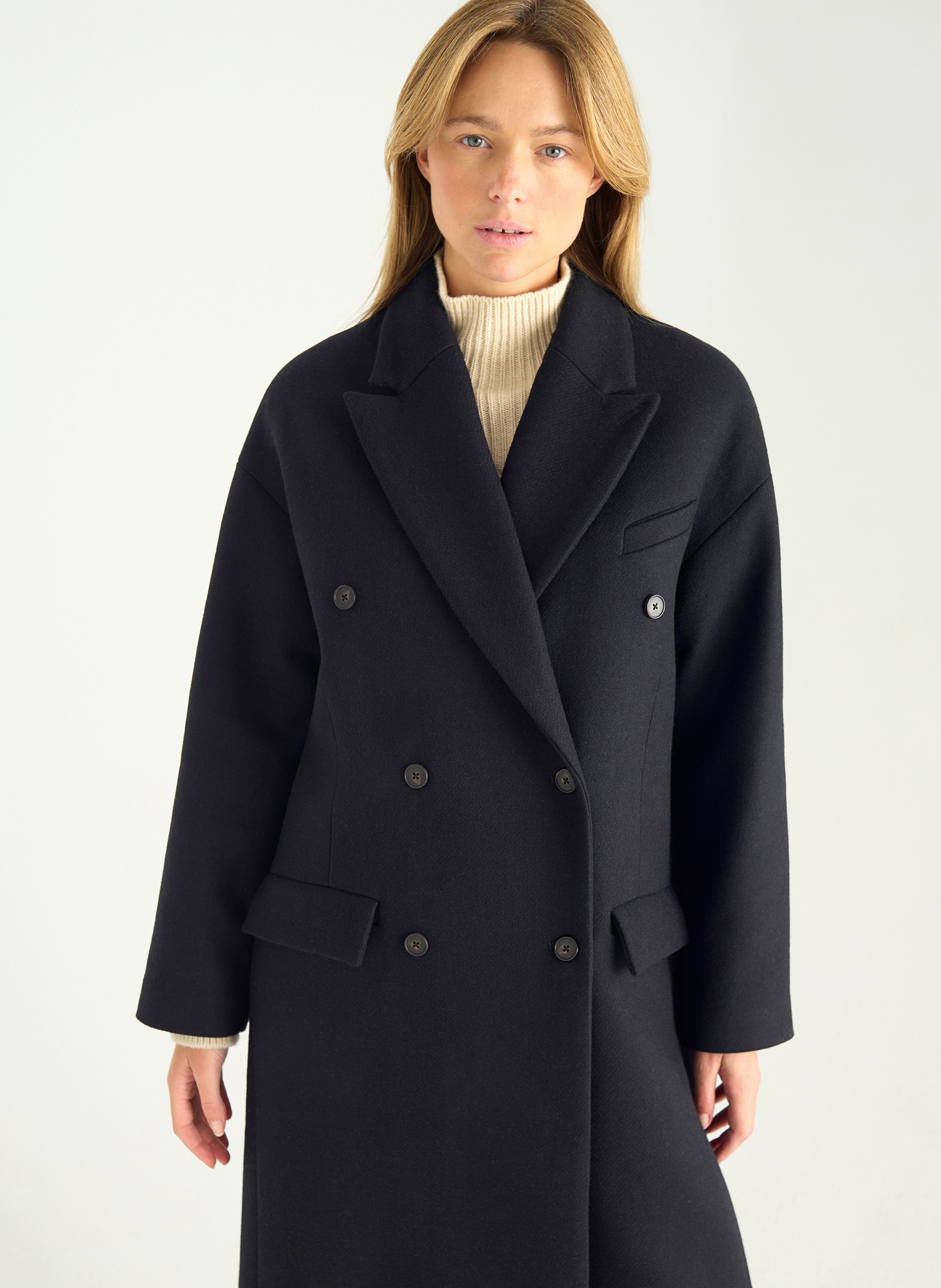 Einfarbiger gerade geschnittener Wollmantel mit langen Ärmeln ACOTE Schwarz