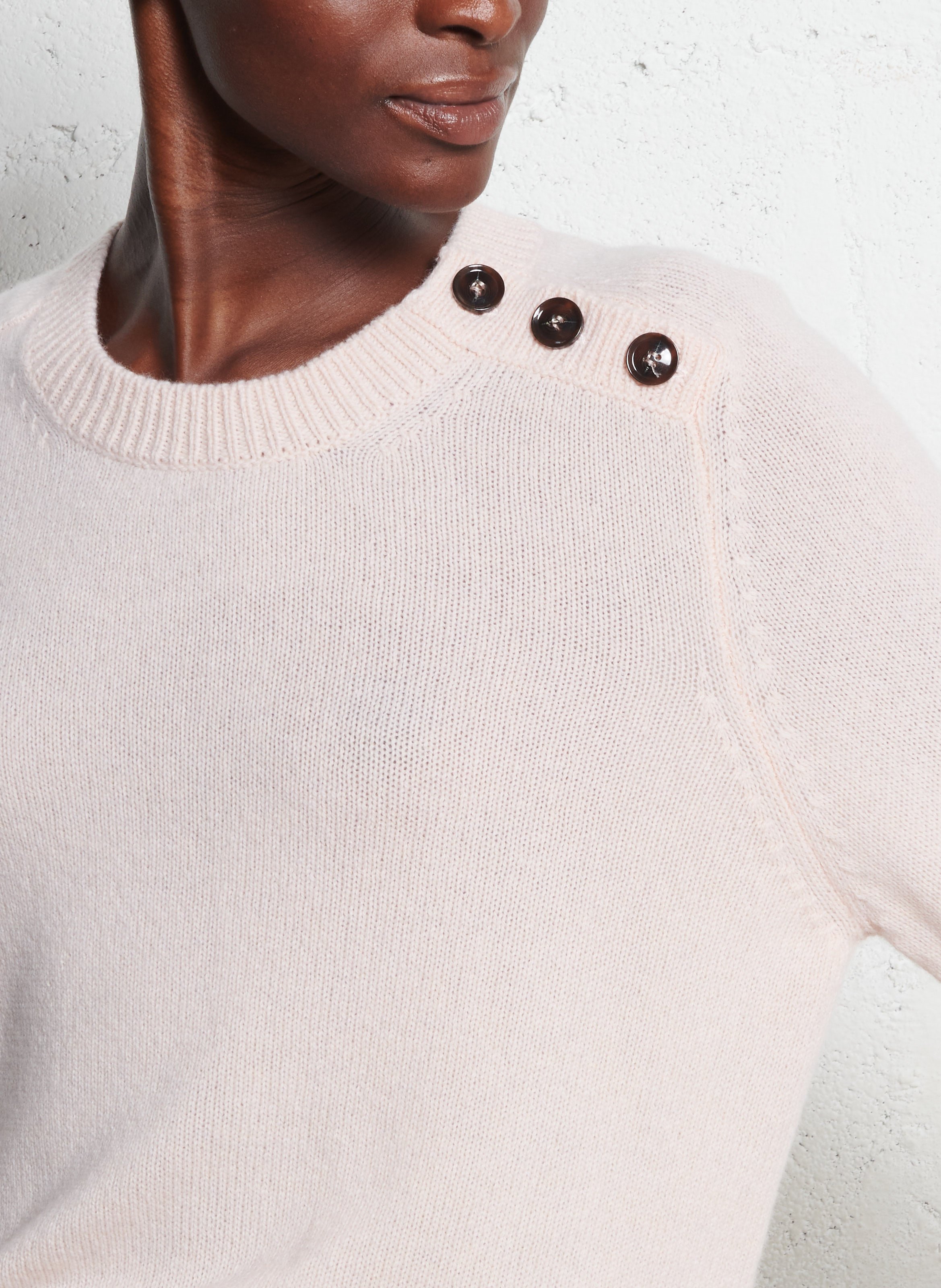 Pull col rond en laine et cachemire MAISON ANJE Rose