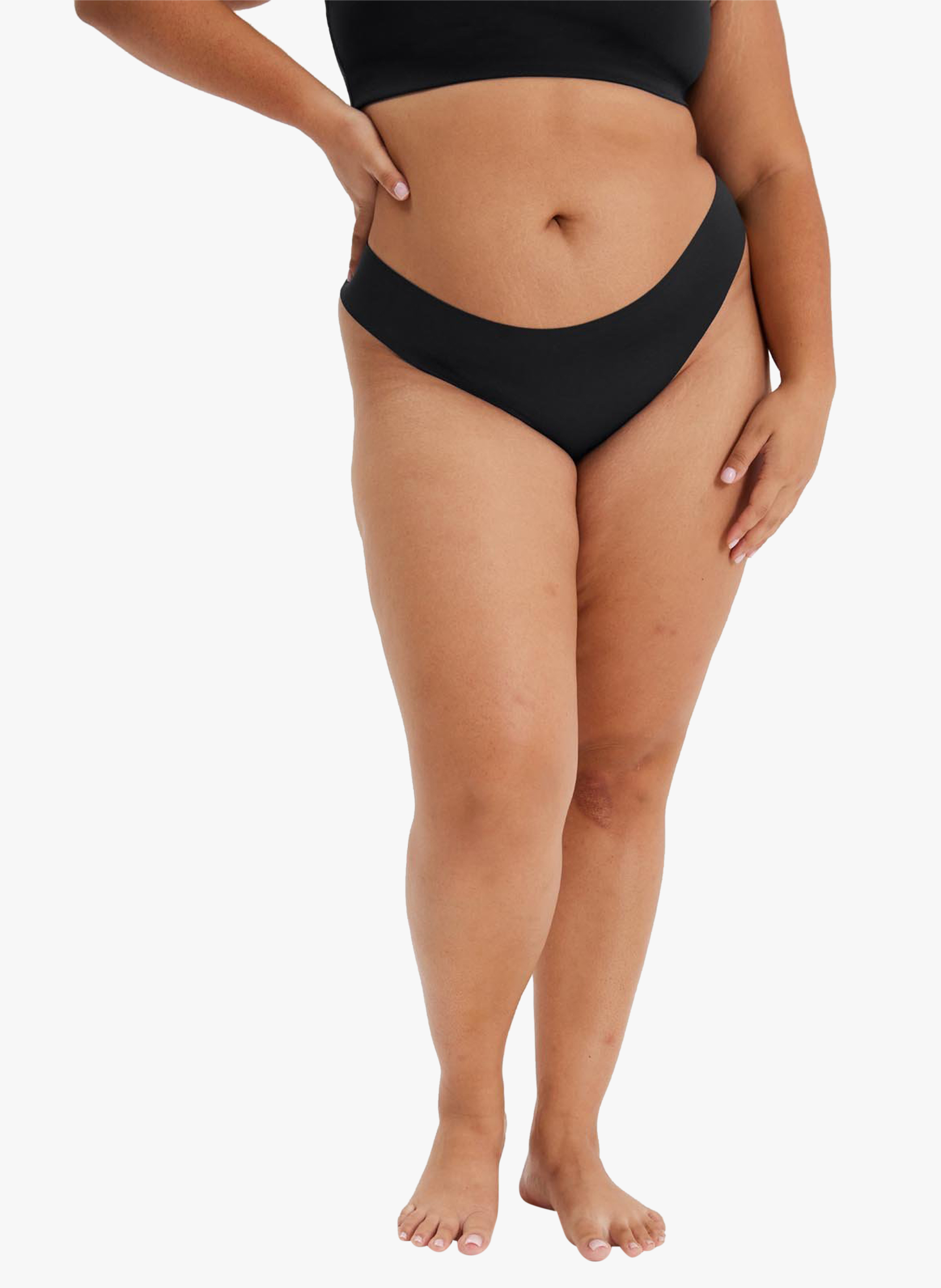 Seamless thong GIRLFRIEND COLLECTIVE Black