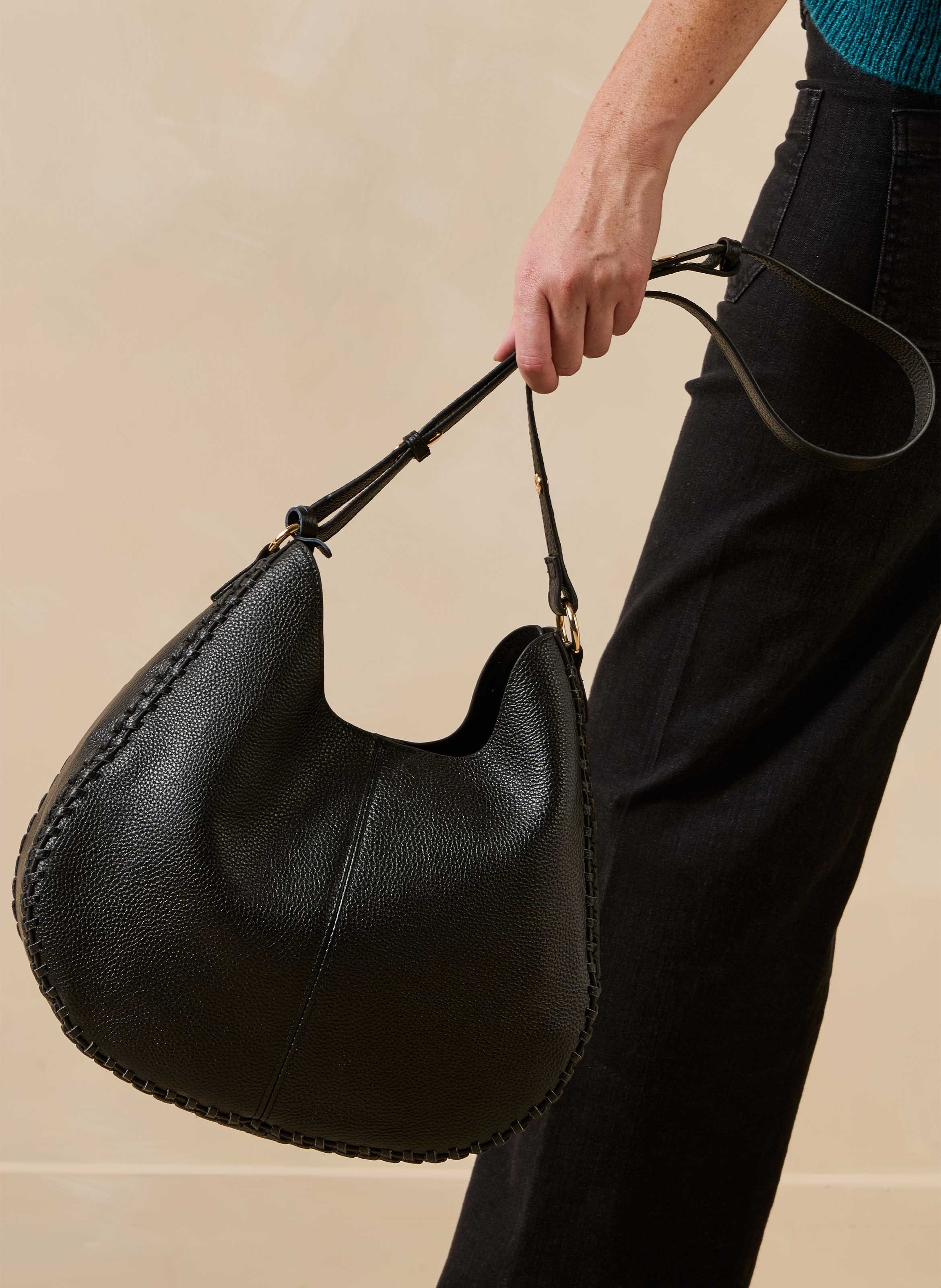 Leather shoulder bag LA FEE MARABOUTEE Black