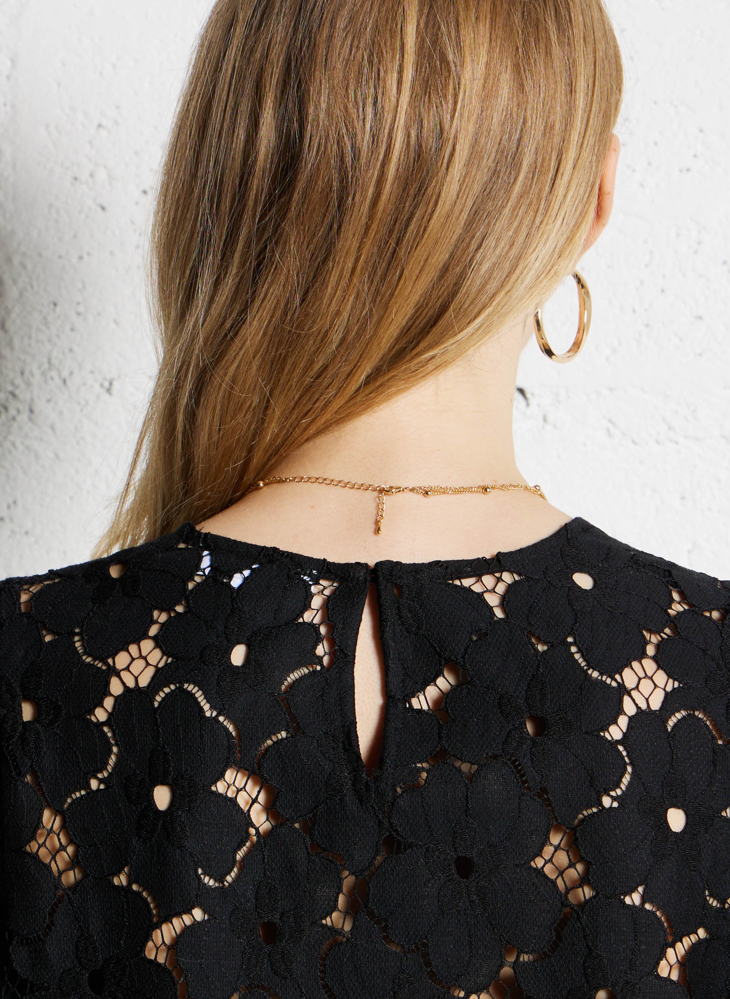 Straight lace long-sleeved blouse SUNCOO Black