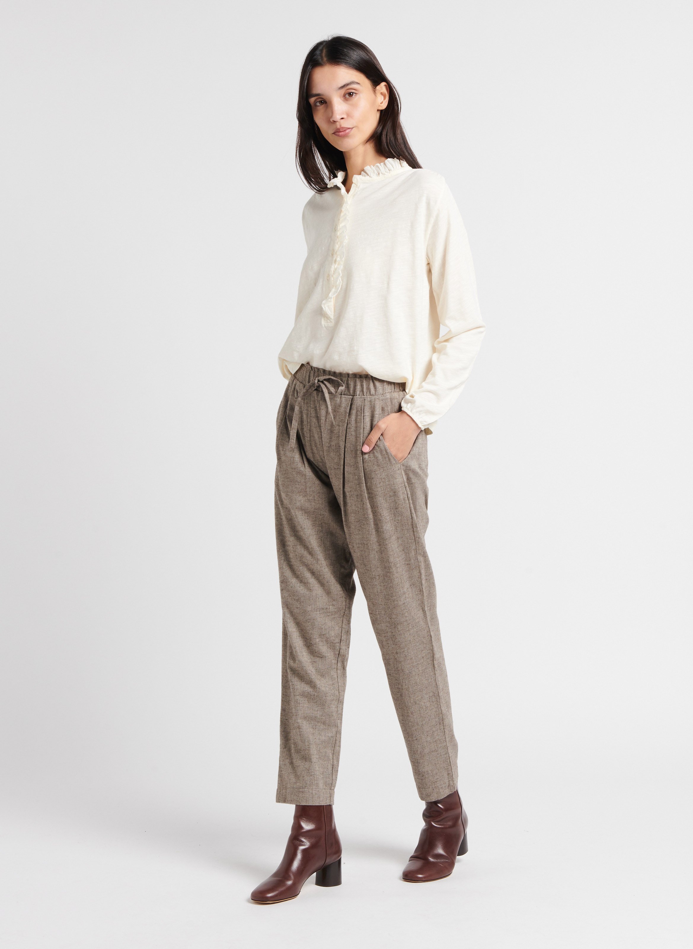 Pantalon à pinces en coton EMILE ET IDA Beige