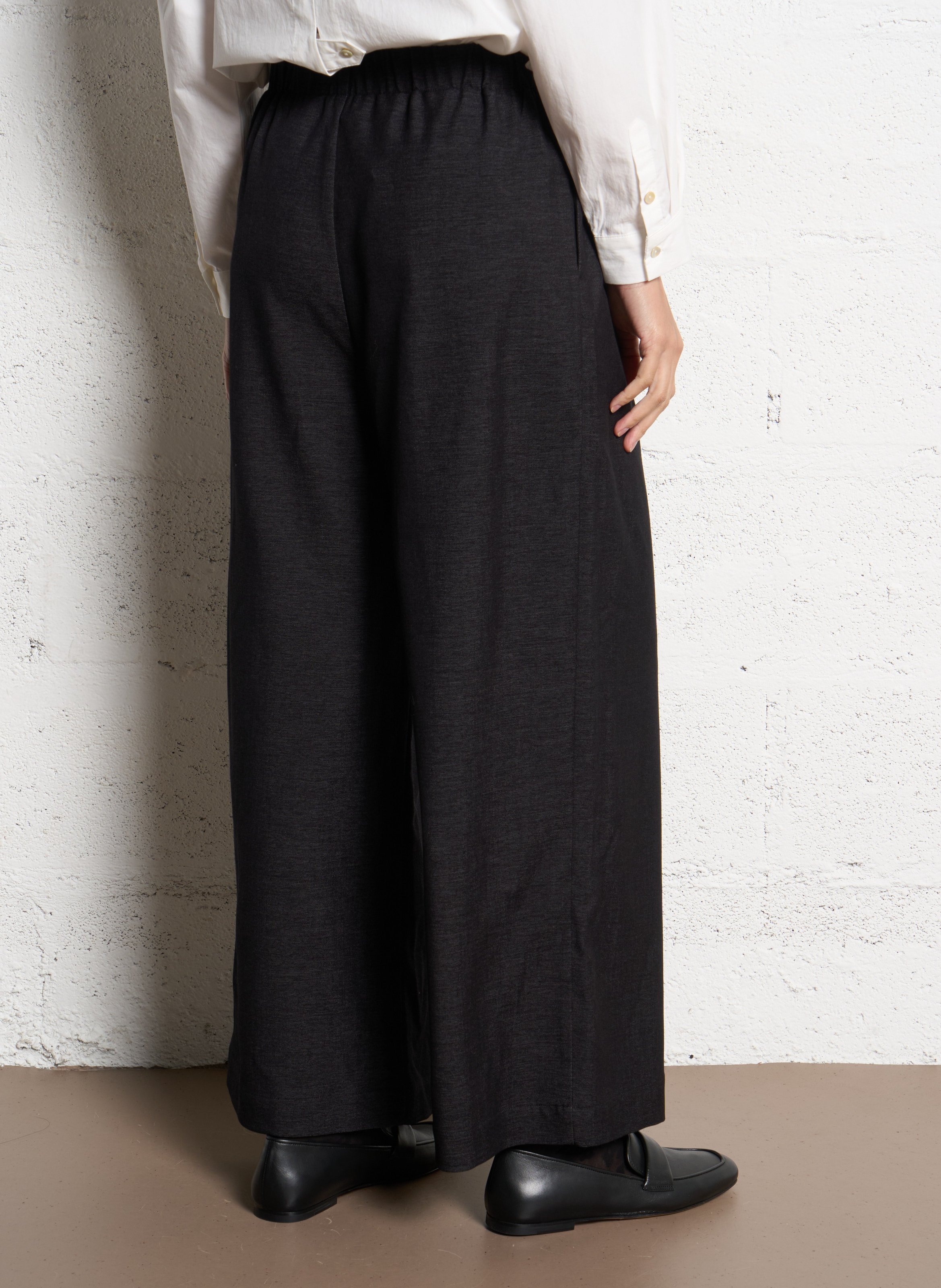 Weite Bundfaltenhose mit hohem Bund JC SOPHIE Schwarz