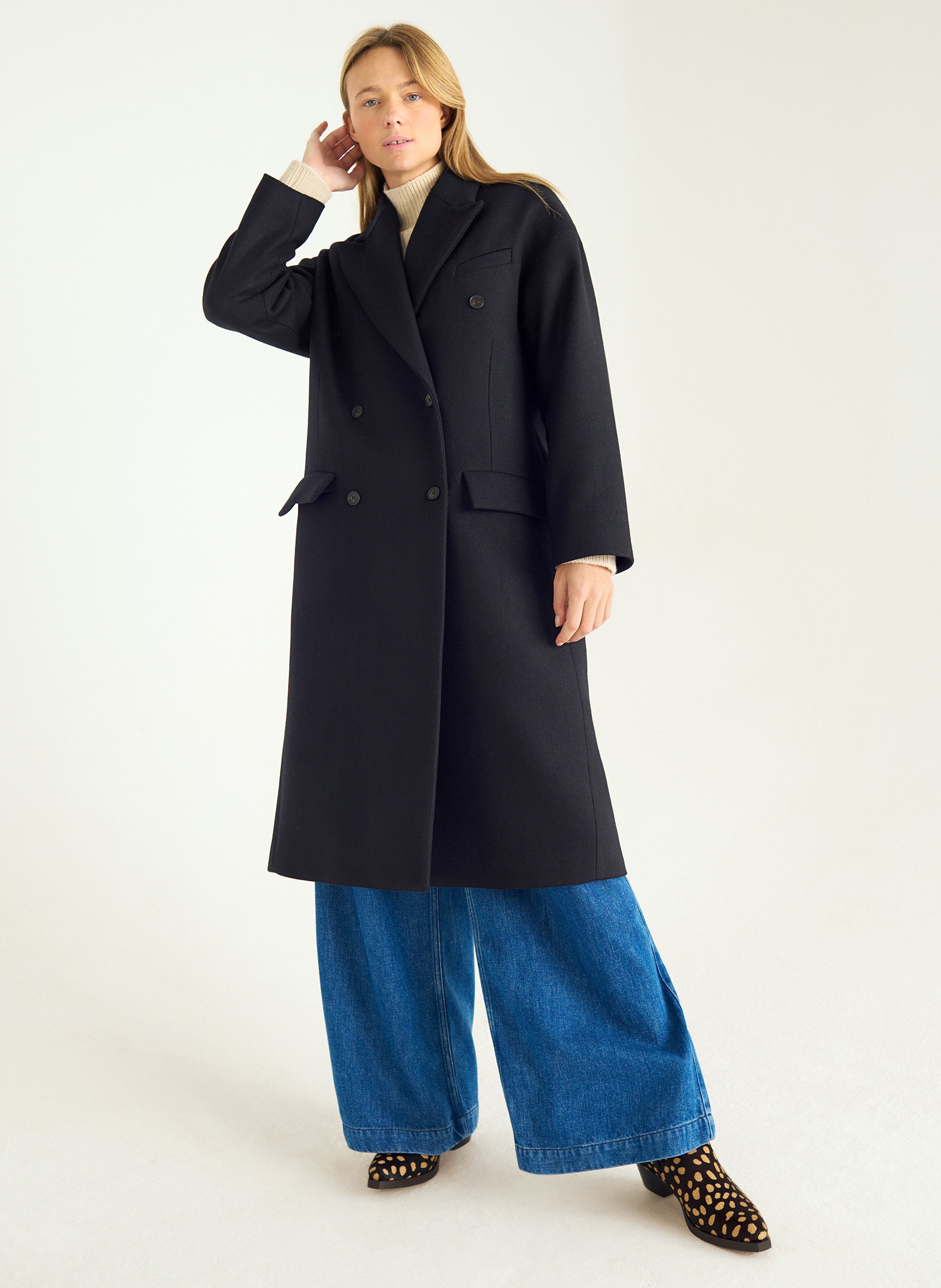 Einfarbiger gerade geschnittener Wollmantel mit langen Ärmeln ACOTE Schwarz