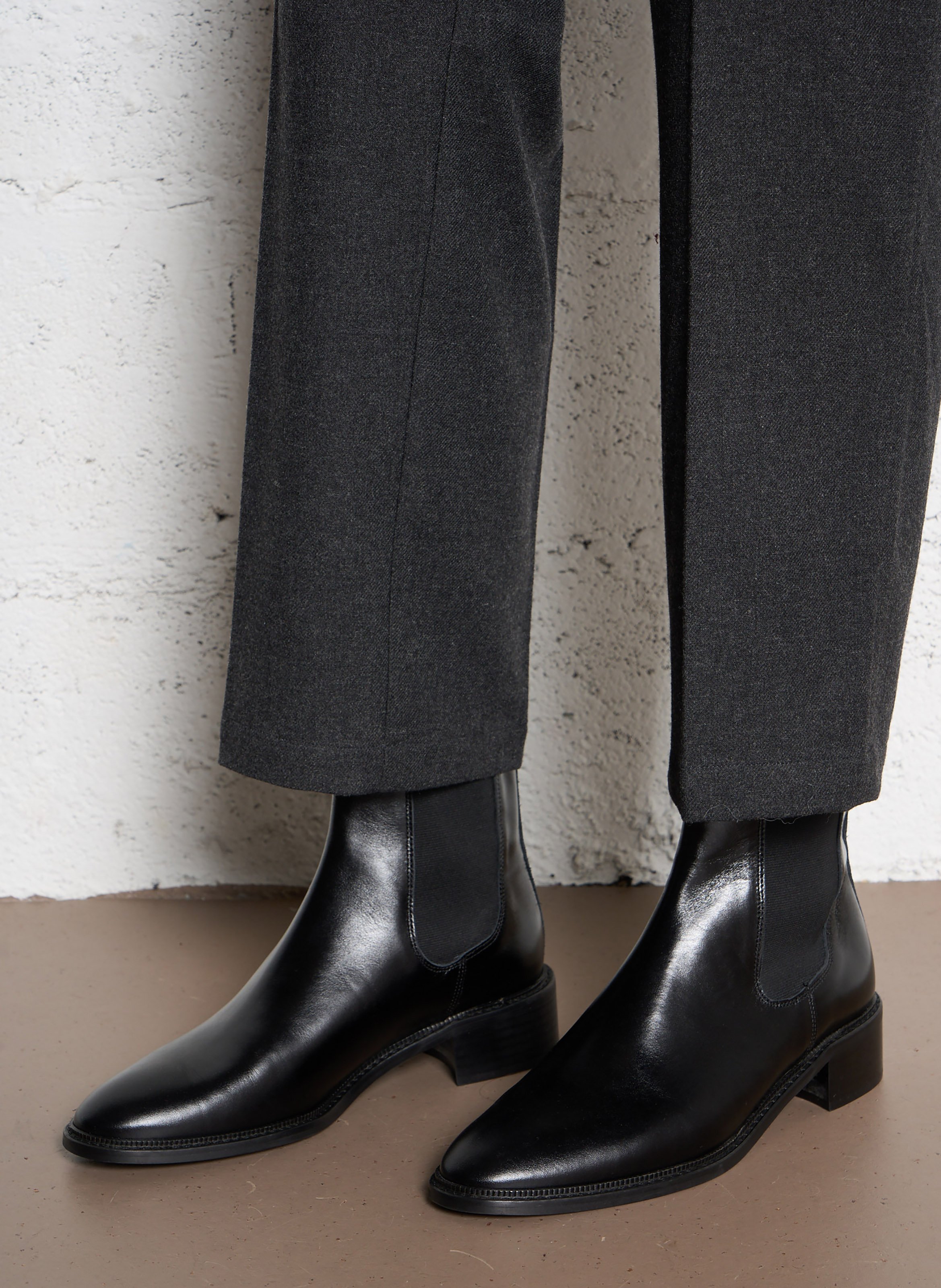 Smooth leather Chelsea boots BOCAGE Black