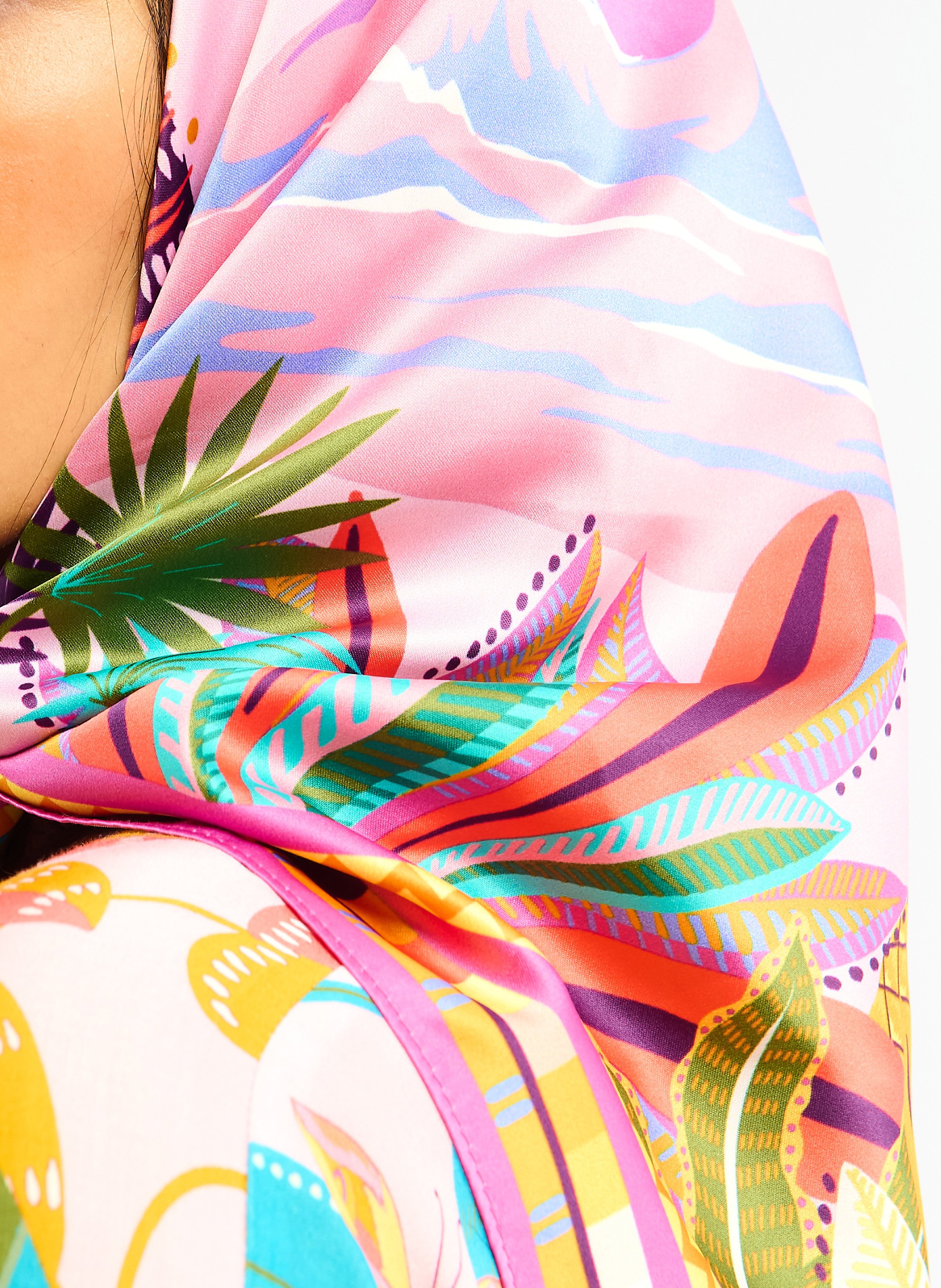 - 86 x 182 cm. WILD Rosa