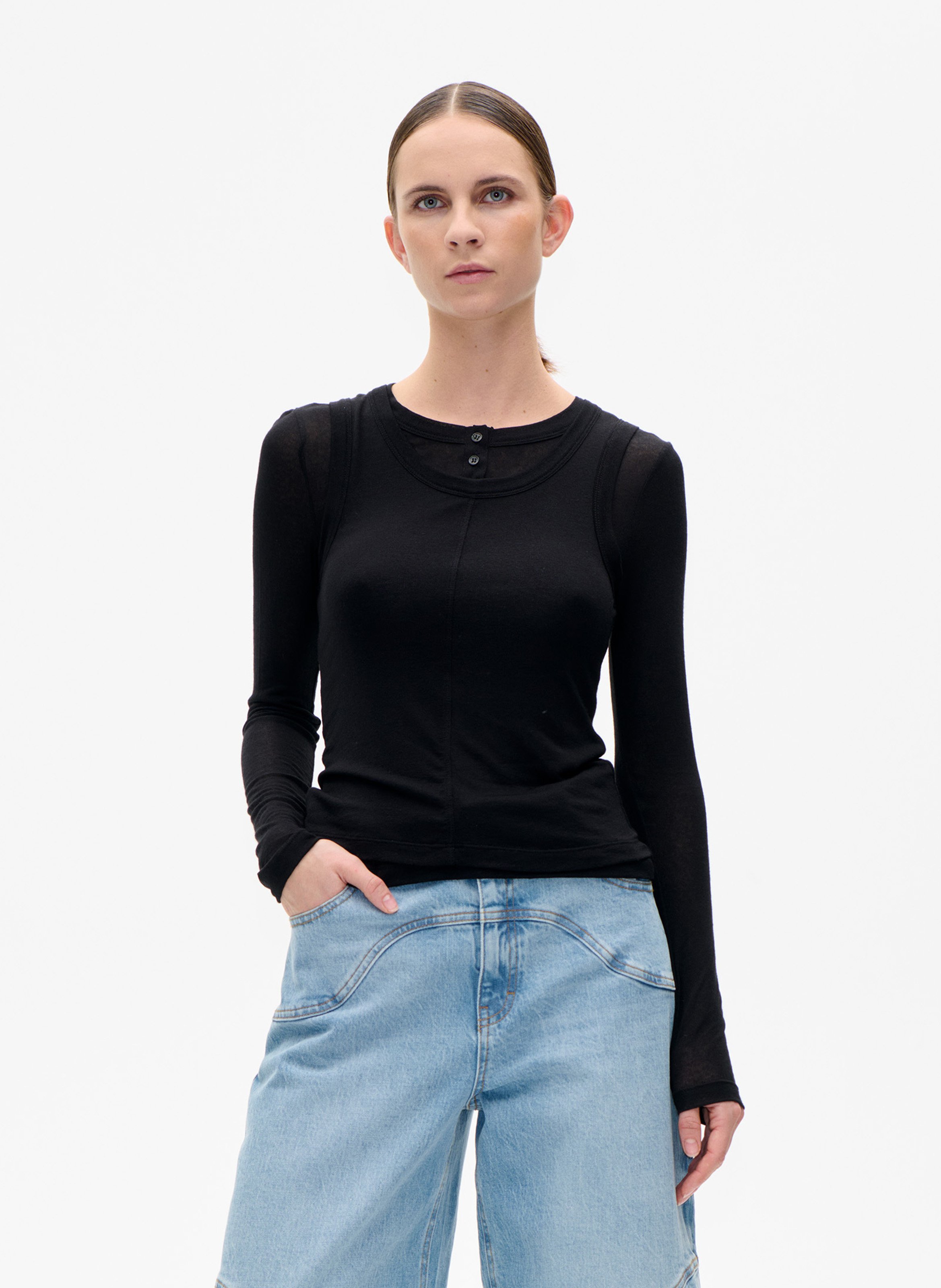 Fitted Solid Layered Top BAUM UND PFERDGARTEN Black