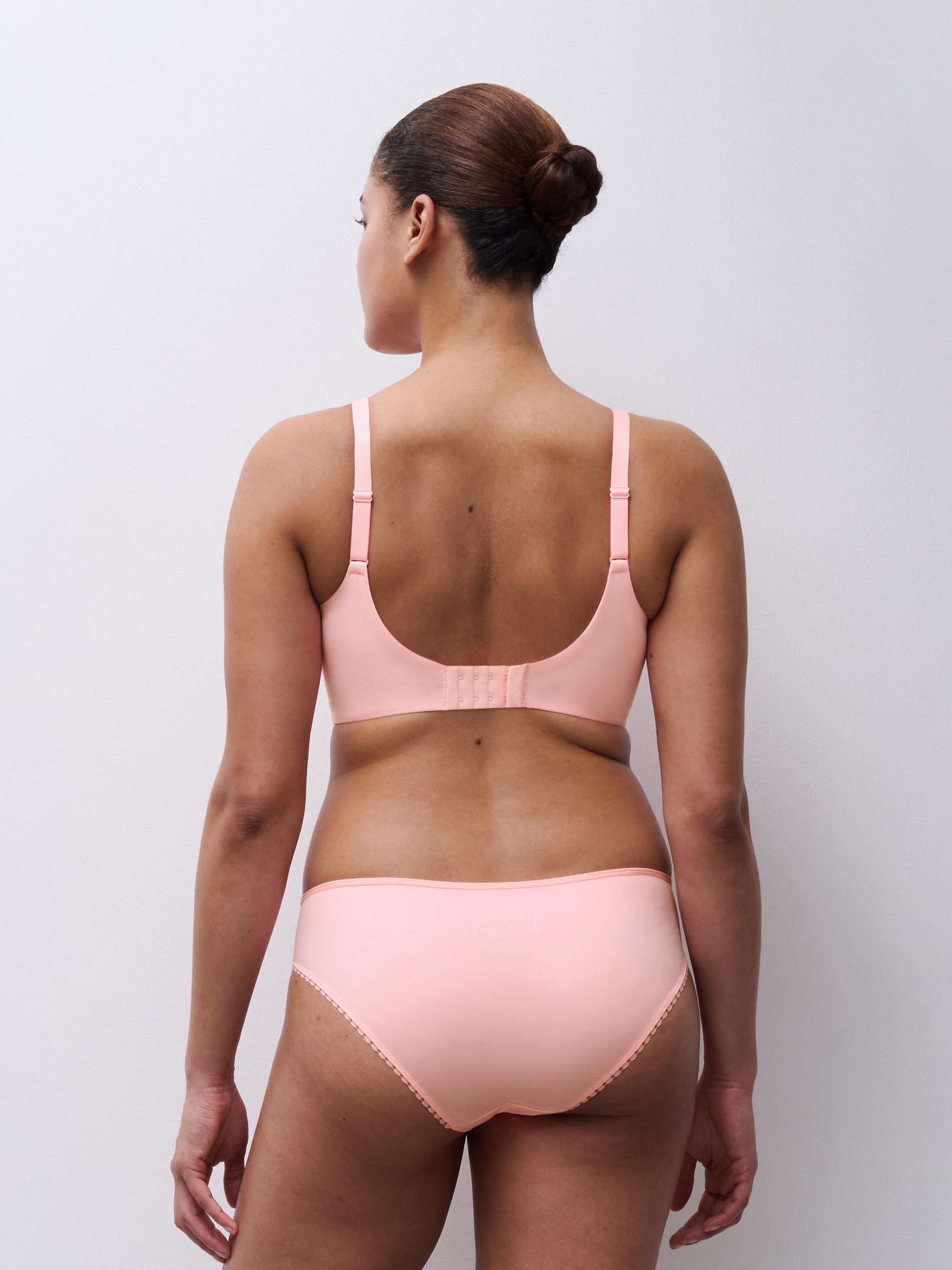 Non-wired support bra with cups CHANTELLE Pink