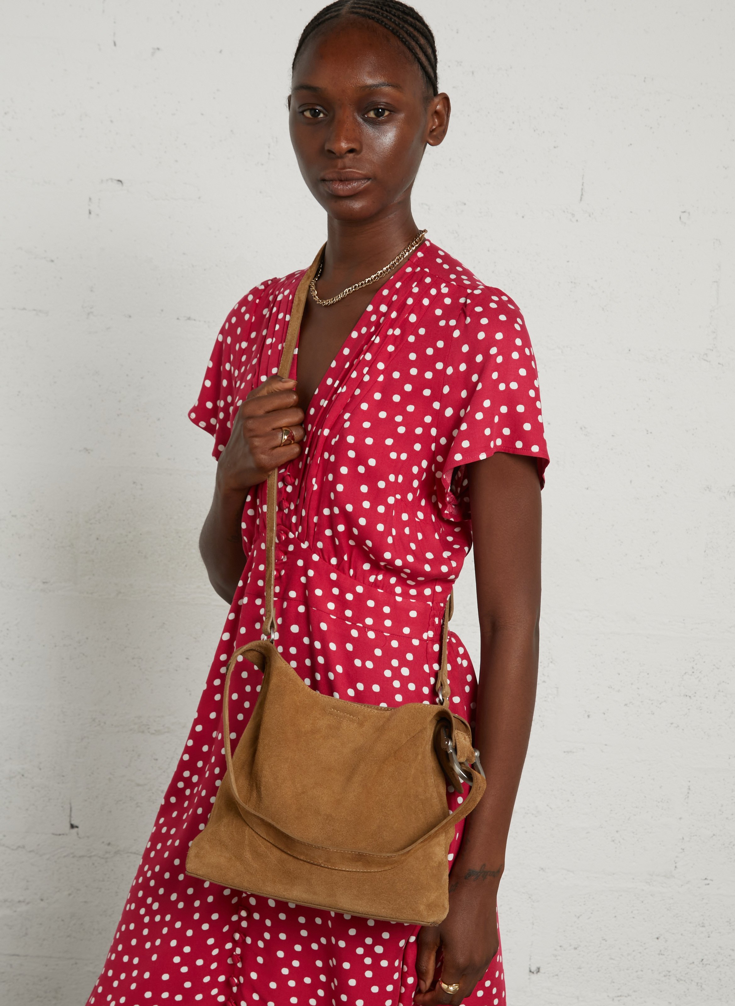 Sac besace en cuir velours IKKS Beige