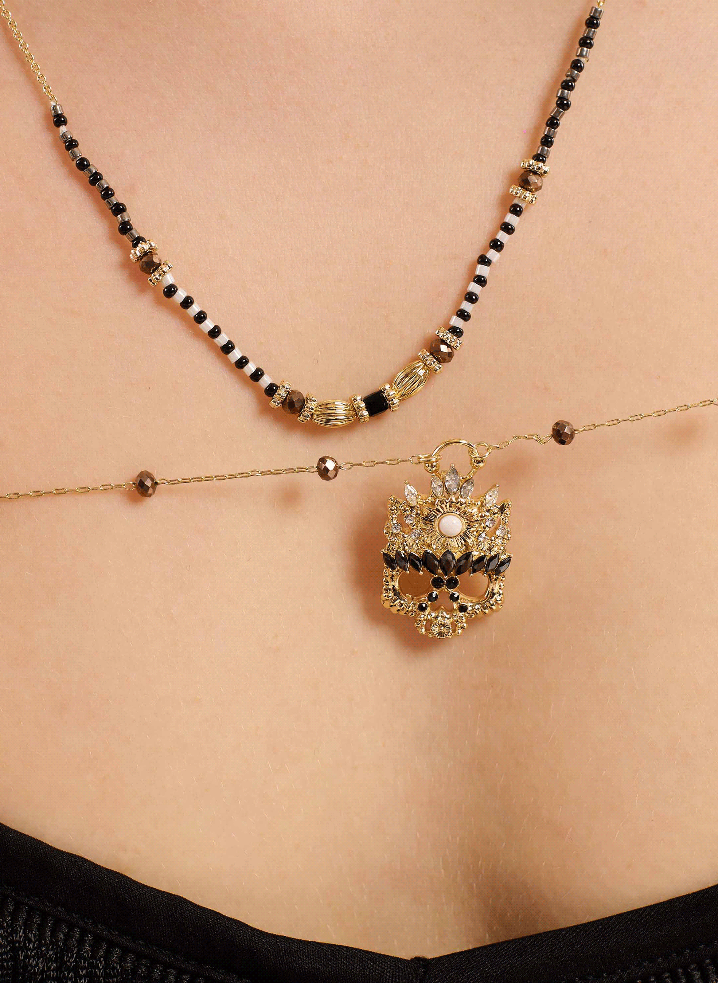 Multilayer necklace with pearls and rhinestone pendant HIPANEMA Black