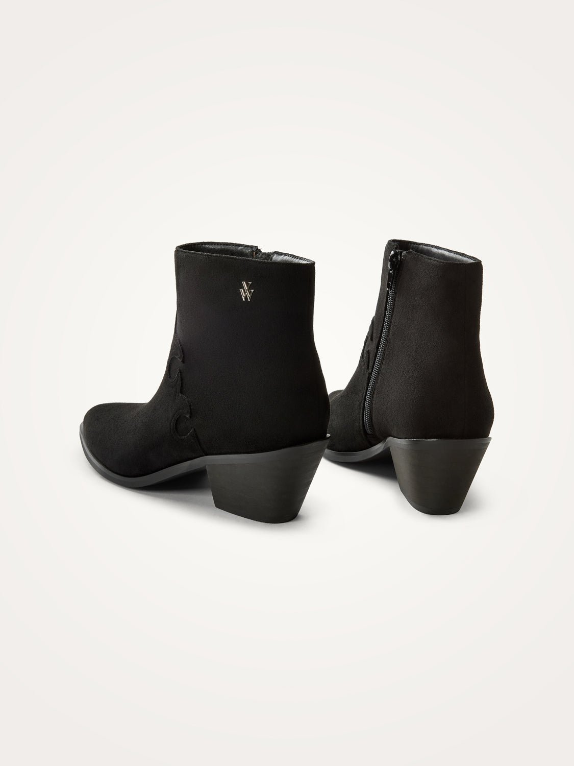 Low cowboy boots VANESSA WU Black